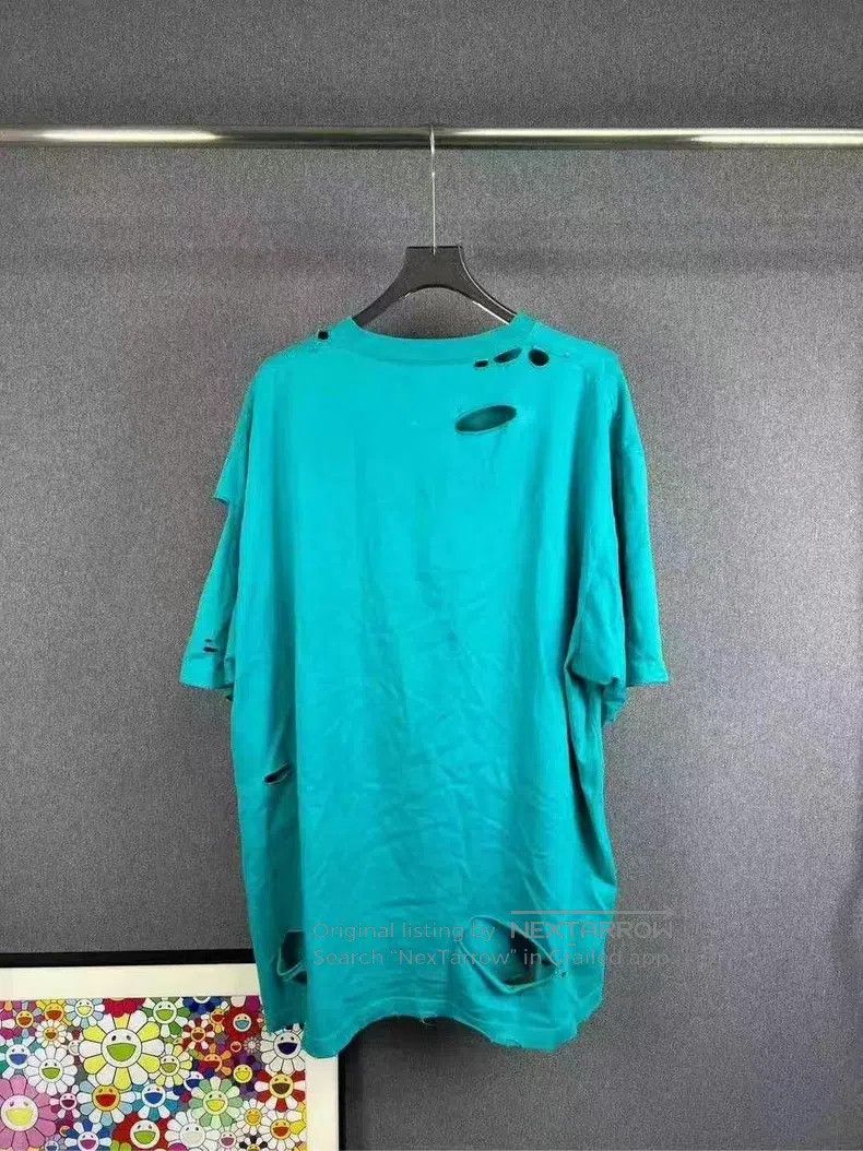 Balenciaga Balenciaga Lake Green Destroyed Hole Short Sleeve Size US L / EU 52-54 / 3 - 2 Thumbnail