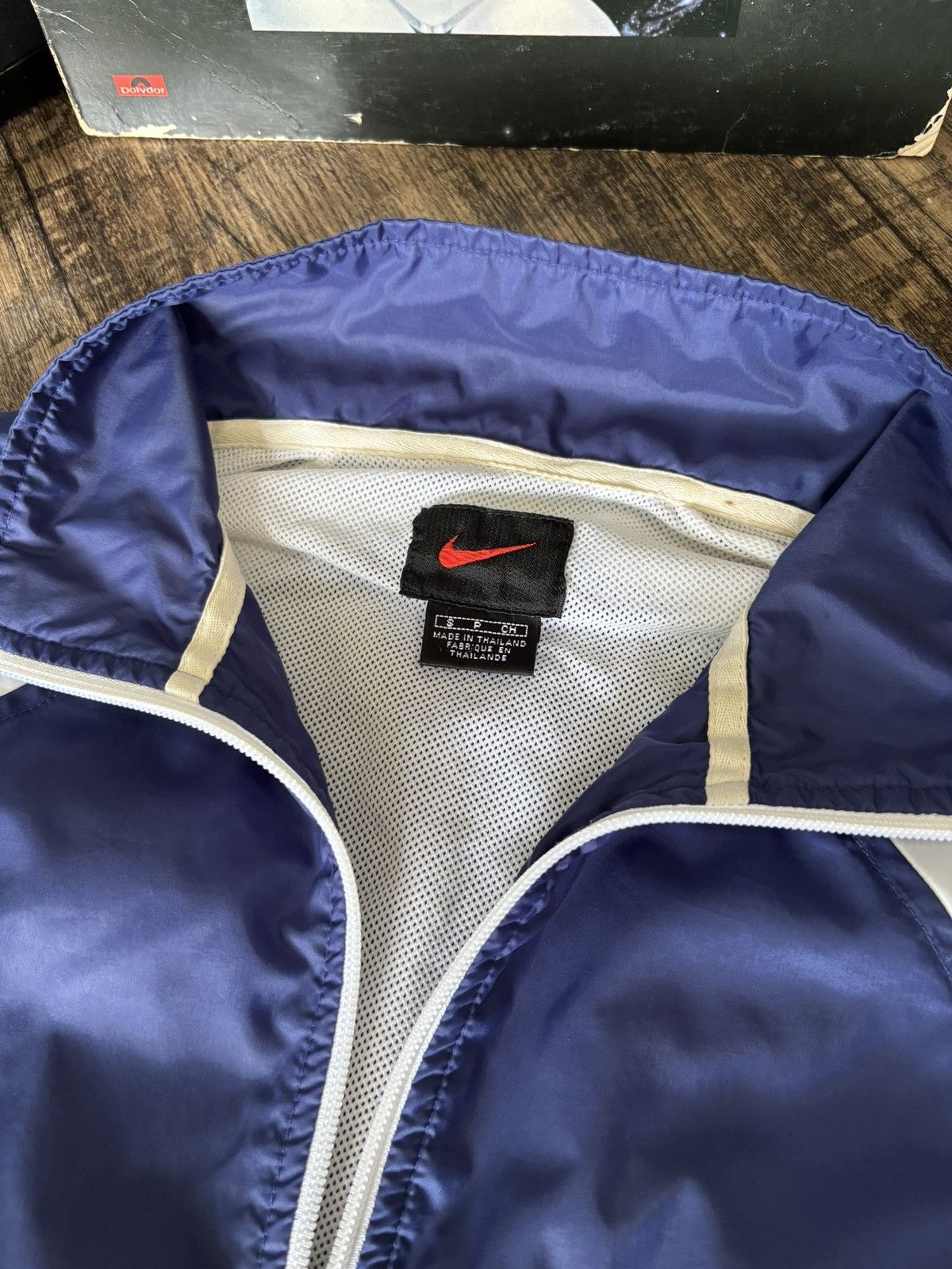 Nike 90s Nike Windbreaker Light Jacket Small Mini Swoosh Size US S / EU 44-46 / 1 - 2 Thumbnail
