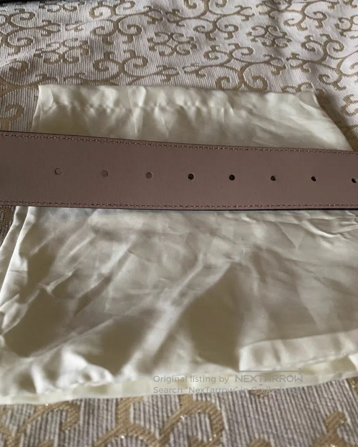 Gucci Pink Leather Belt with Gold Interlocking Buckle. Size ONE SIZE - 6 Thumbnail