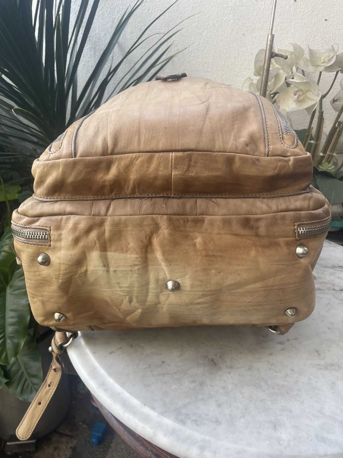 Leather Authentic Italian designer Leather Backpack Size ONE SIZE - 10 Thumbnail