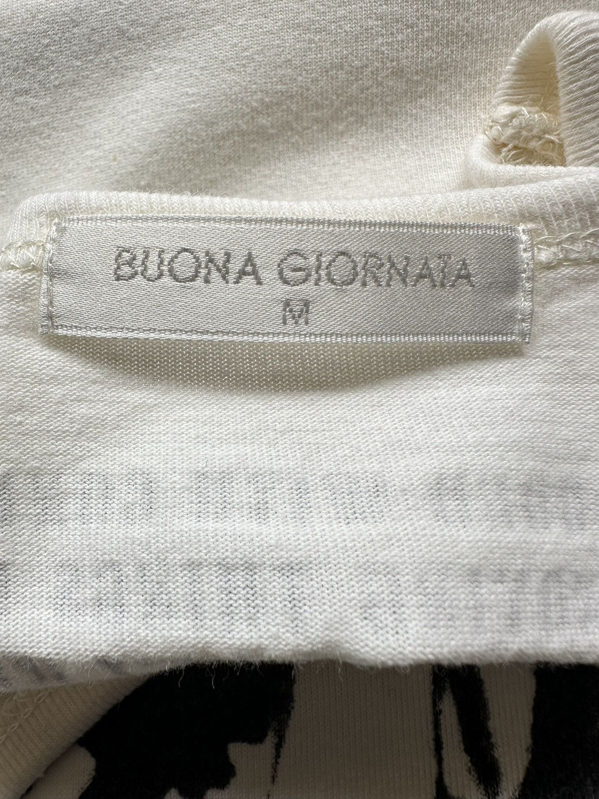 Japanese Brand SS2010 Buona Giornata '' Stop war '' tee Size US S / EU 44-46 / 1 - 12 Thumbnail
