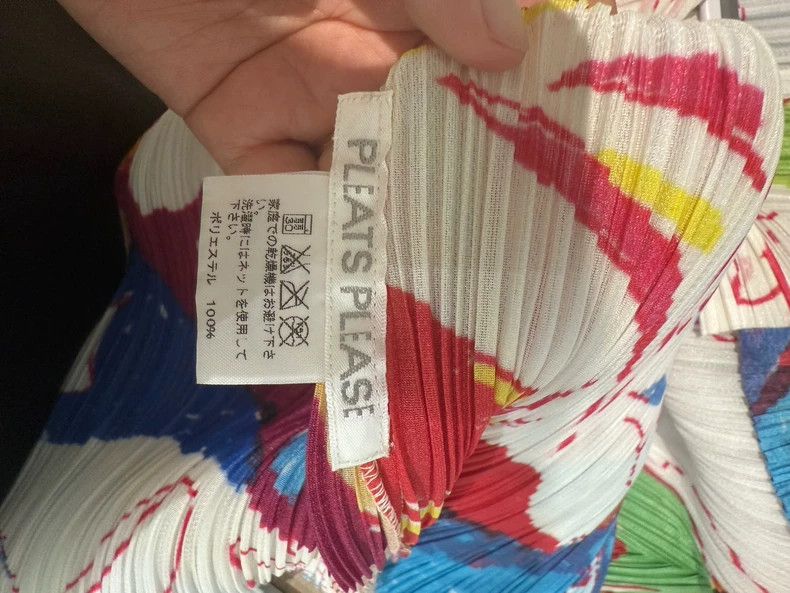 Issey Miyake Issey Miyake Artist collaboration short-sleeved shirt Size L / US 10 / IT 46 - 2 Thumbnail