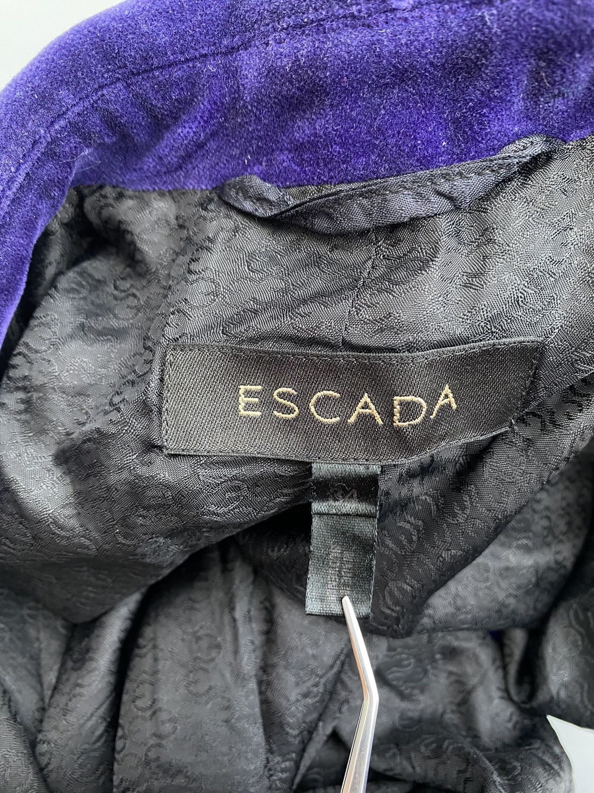 Escada Vintage Escada Velvet Blazer Size S / US 4 / IT 40 - 9 Thumbnail