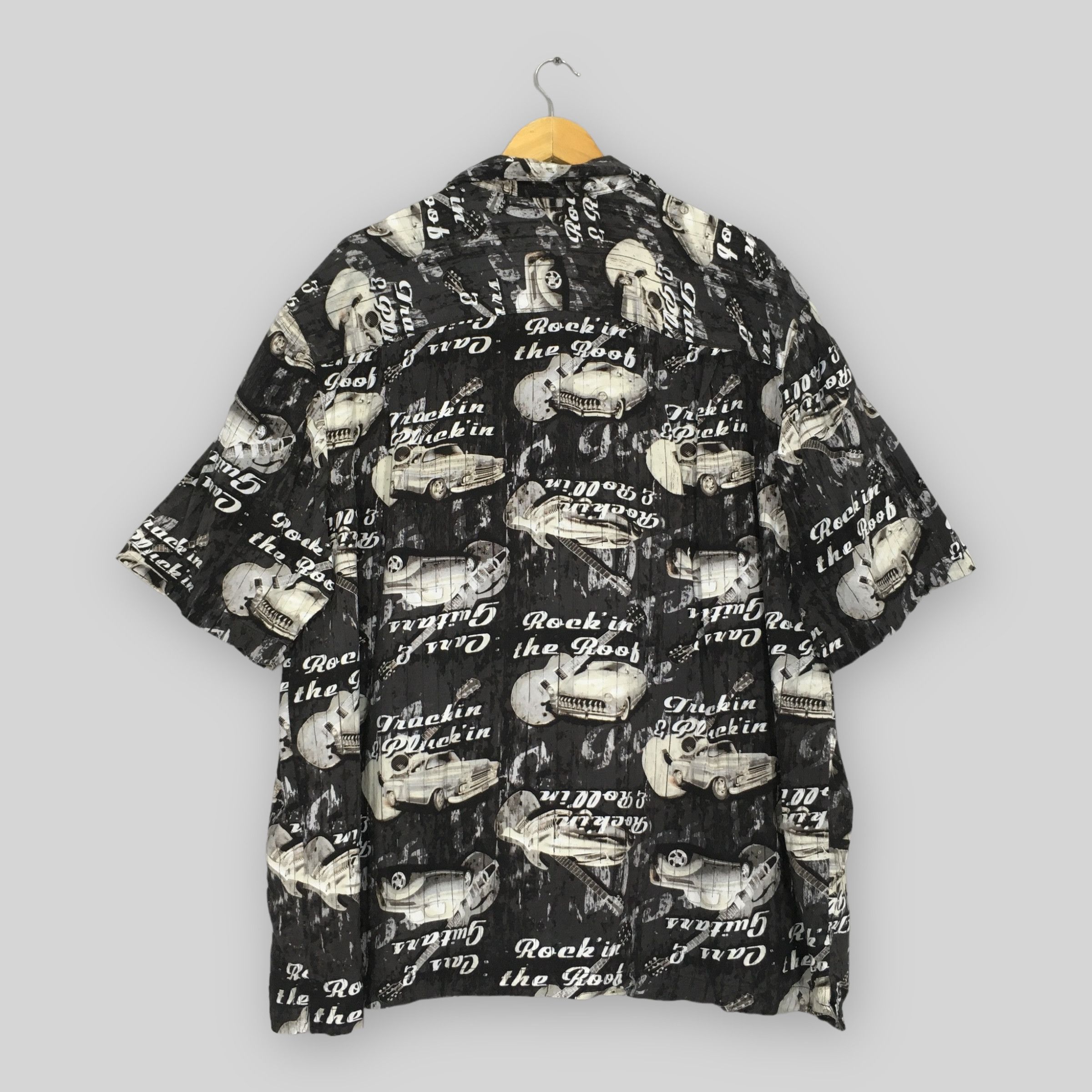 Japanese Brand × Vintage Vintage Hawaiian Pop Art Classic Car Printed Rayon Shirt Size US XXL / EU 58 / 5 - 6 Thumbnail