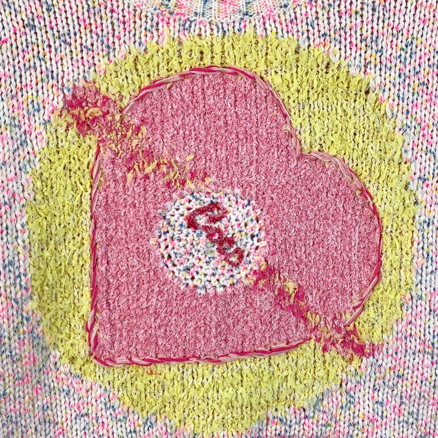 Chanel Chanel Multicolored Knit Short Sleeve Sweater With Heart Des Size XXS / US 00 / IT 34 - 4 Thumbnail