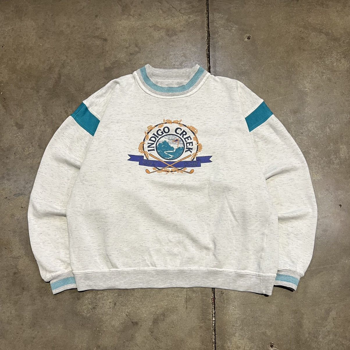 Vintage Vintage 90s Indigo Creek Golf Country Club Sweatshirt Size US M / EU 48-50 / 2 - 1 Thumbnail