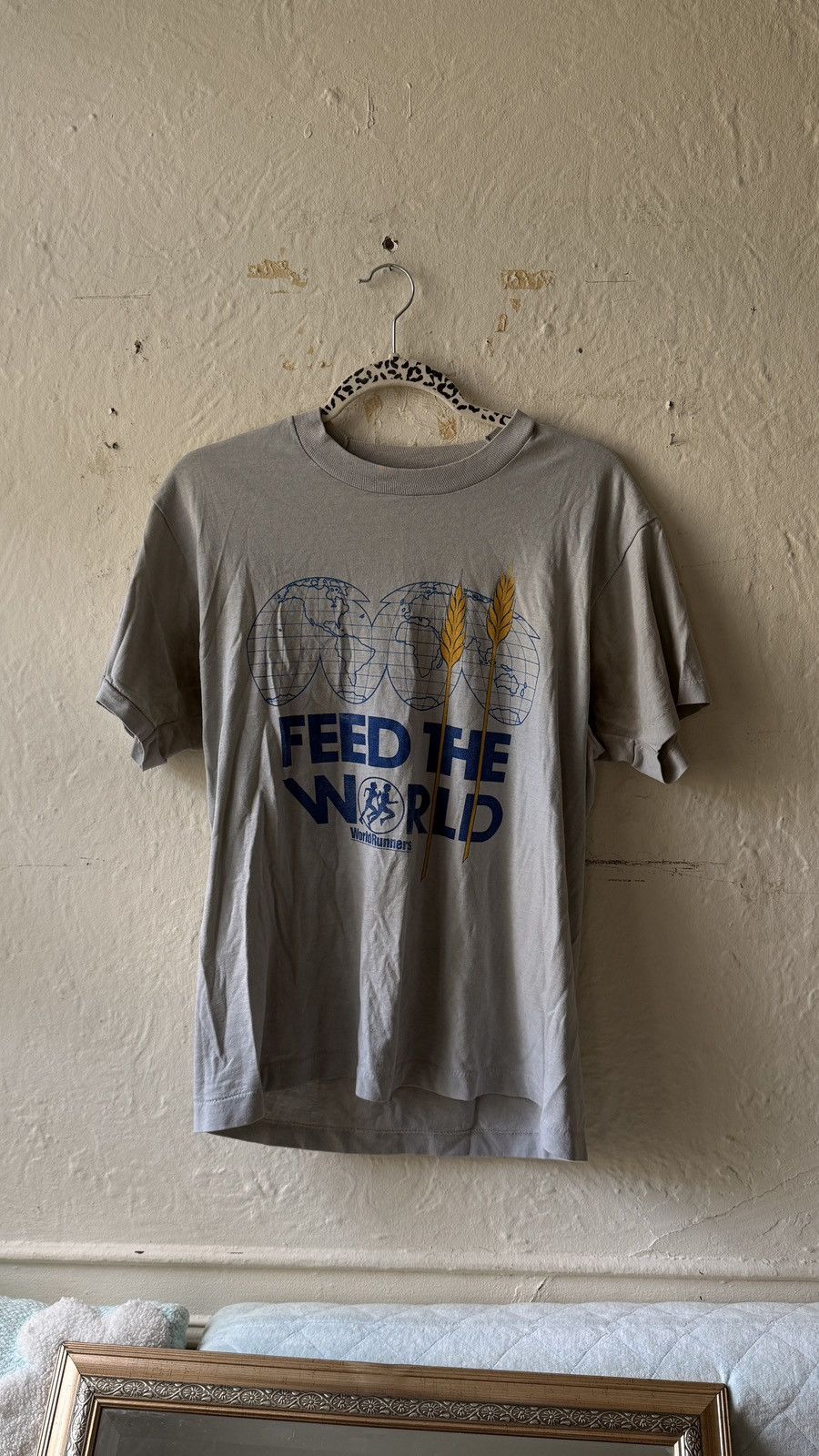 Vintage Vintage Feed The World Tee Size US M / EU 48-50 / 2 - 1 Thumbnail