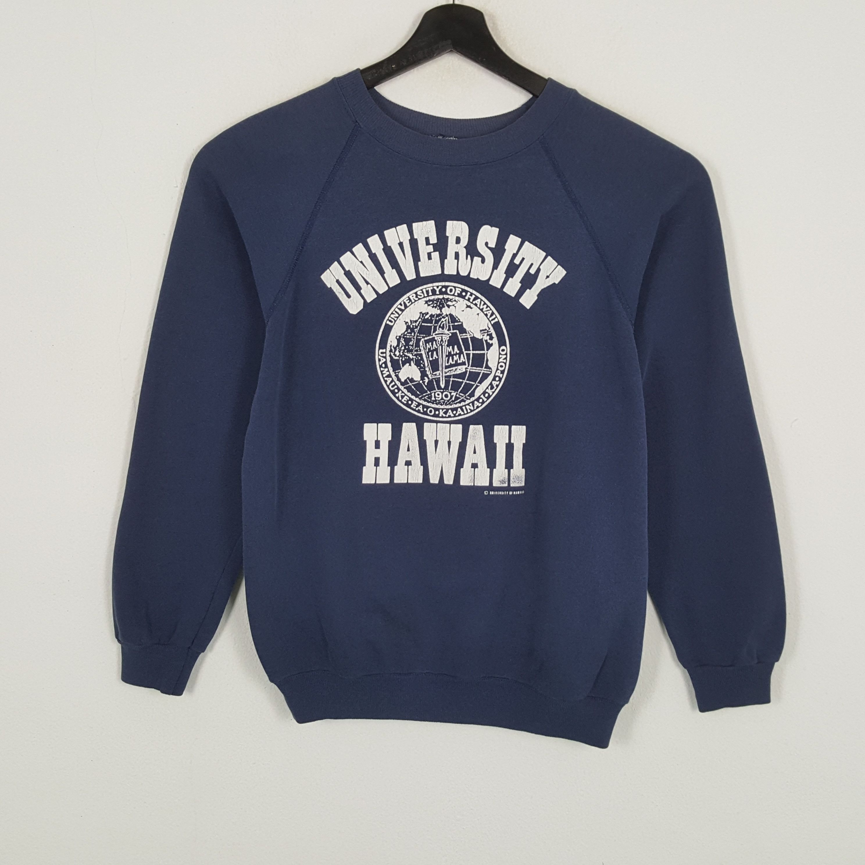 Vintage UNIVERSITY OF HAWAII Streetwear Style Vintage Sweatshirt Size US S / EU 44-46 / 1 - 1 Thumbnail