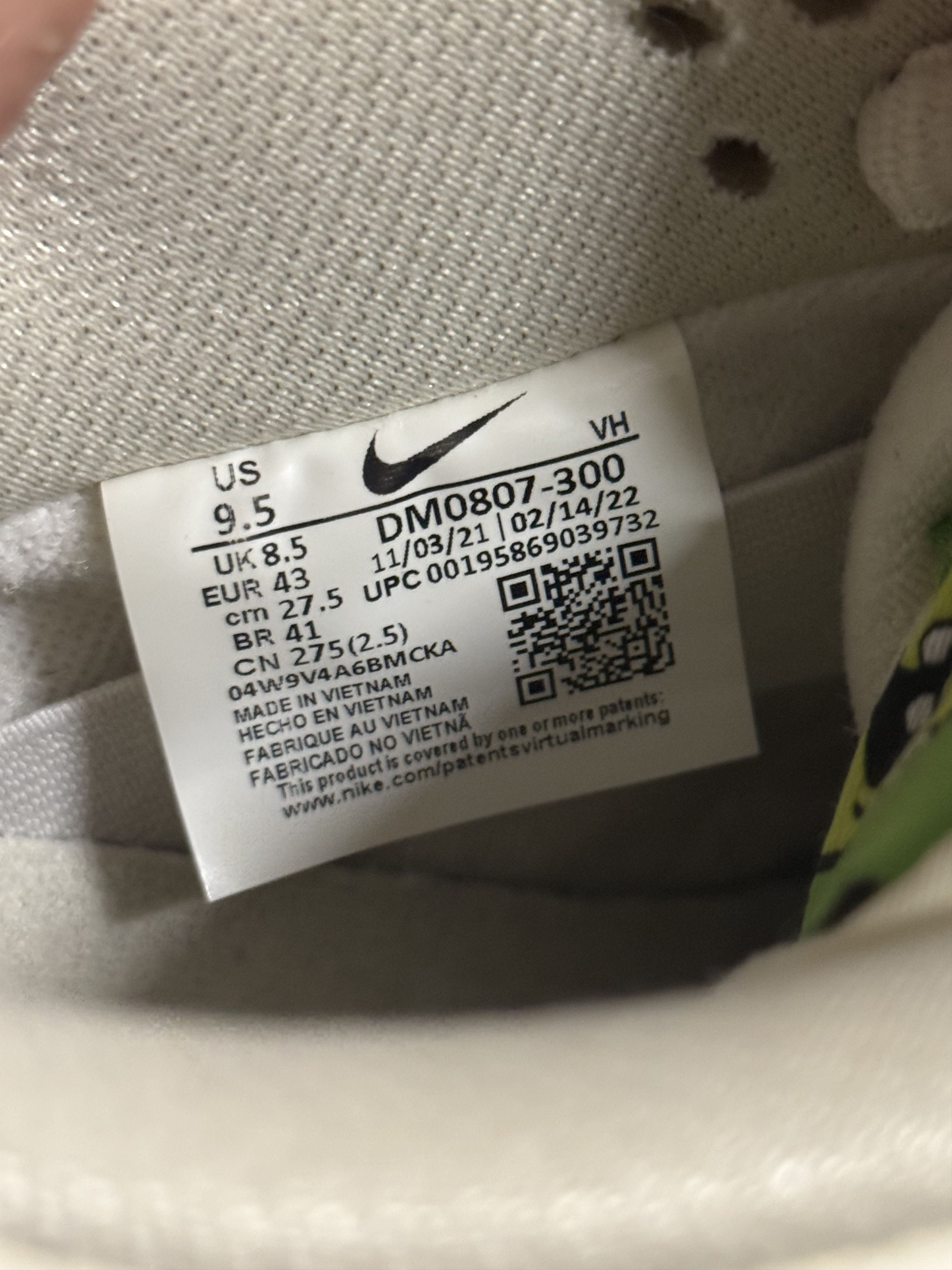 Nike SB Nike Dunk Pro SB Low Fruity Pack - Green Apple Size 9.5 Size US 9.5 / EU 42-43 - 10 Thumbnail