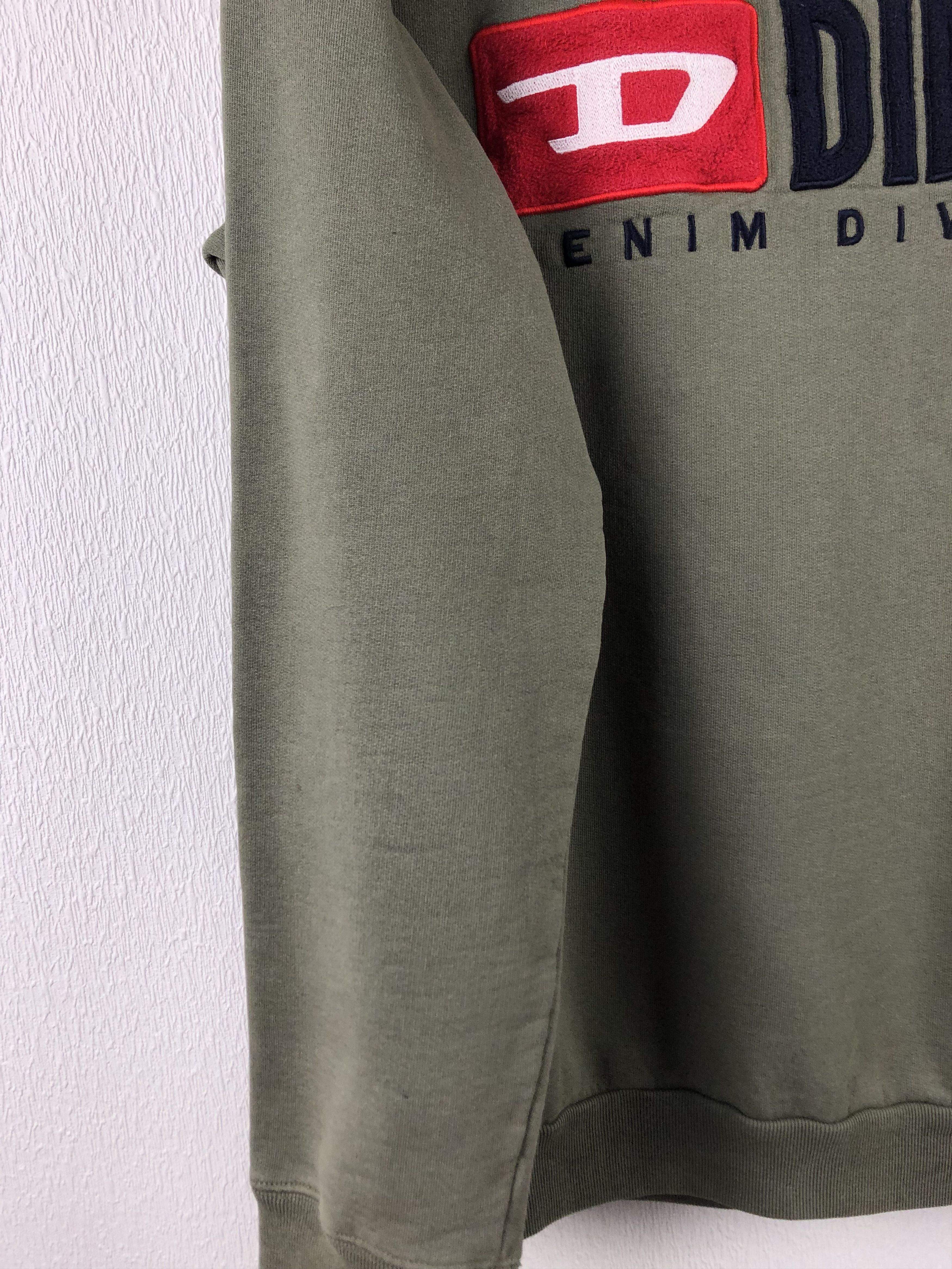 Diesel Vintage Archival Avant Garde Diesel Big Sweatshirt Crewneck Size US M / EU 48-50 / 2 - 6 Thumbnail