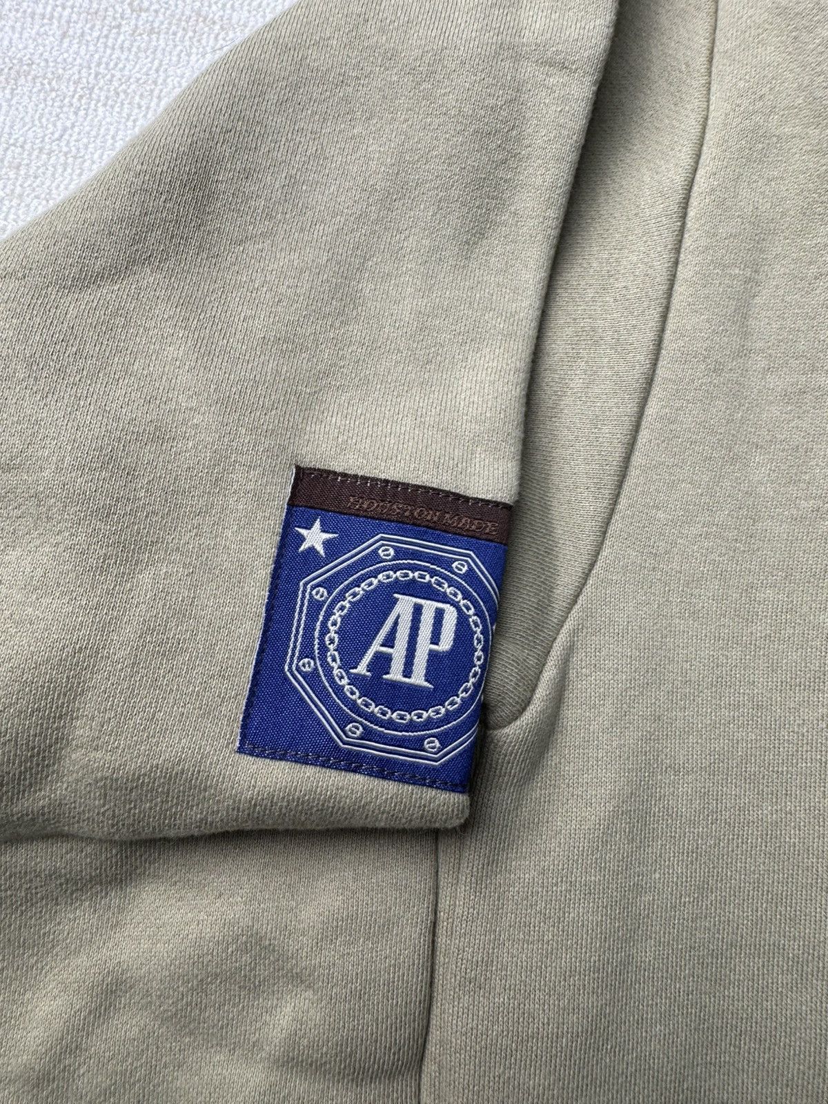 Audemars Piguet × Travis Scott CJ x AP Le Brassus zip up hoodie Size US S / EU 44-46 / 1 - 3 Thumbnail