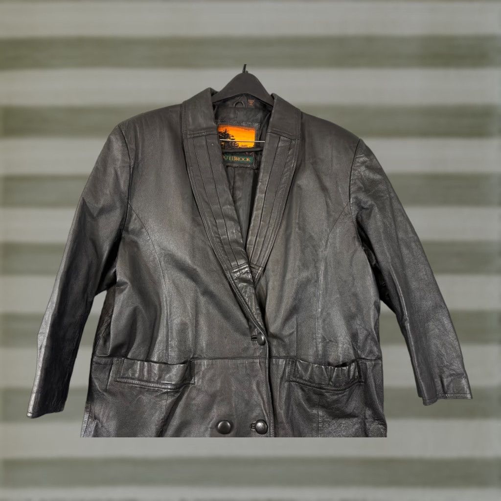 Brooks VINTAGE Out Brook Trench Coat Womens 2X Black Leather Button Front Lined Long Sleeve Western Women’s Coat Size XXL / US 16-18 / IT 52-54 - 1 Thumbnail