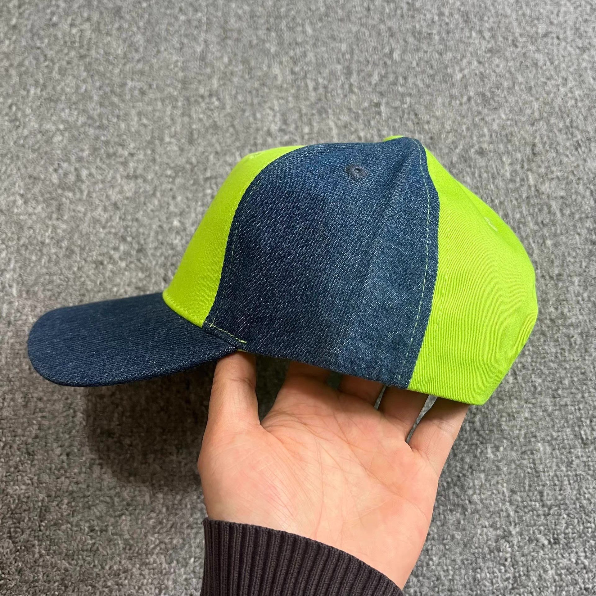 Cross Colours Cross Colours EmbroideredCurvedBrimBaseball Cap / Sun Hat。Q7 Size ONE SIZE - 6 Thumbnail