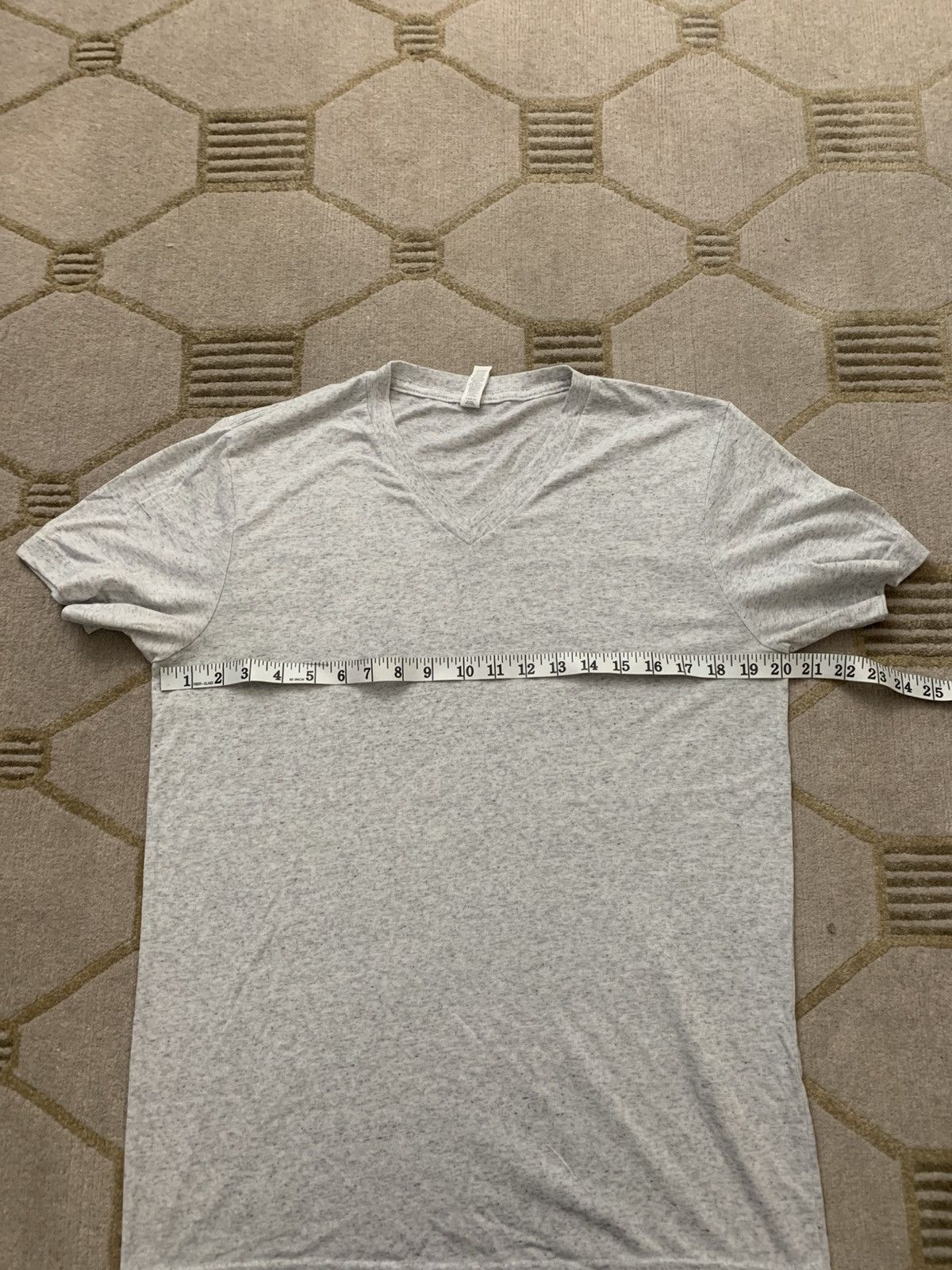 Canvas NWOT Canvas V-Neck Tee Size US M / EU 48-50 / 2 - 4 Thumbnail
