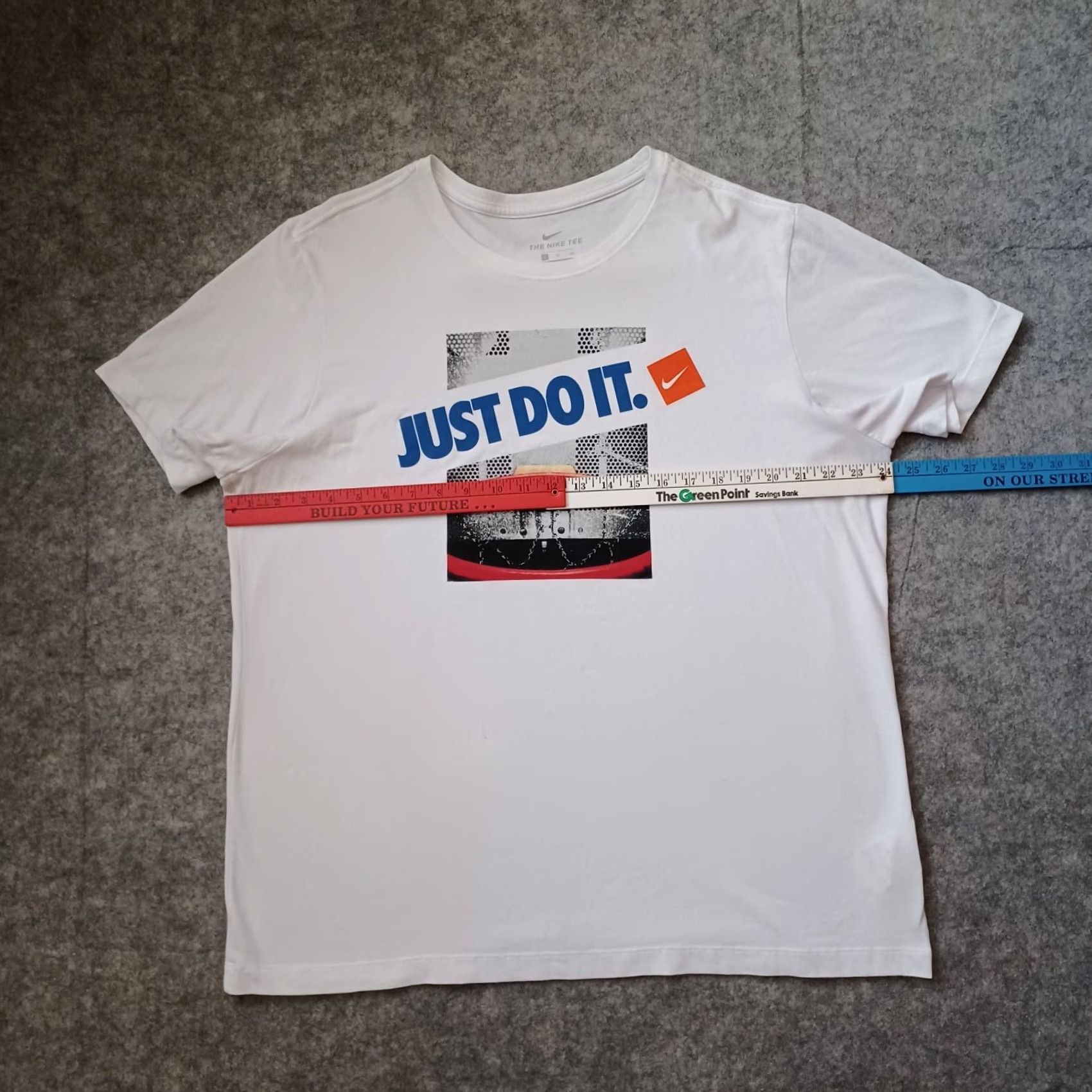 Nike Nike Dri-Fit T Shirt Mens XL White Just Do It Swoosh Logo Graphic Rim Size US XL / EU 56 / 4 - 4 Thumbnail