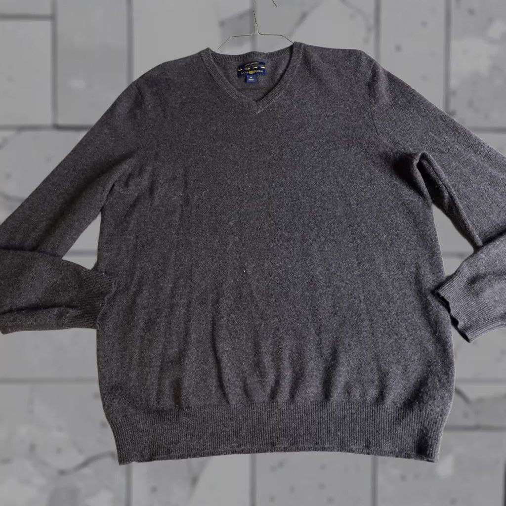 Club Room VINTAGE: No? (Excluded) Club Room Sweater Mens Regular M Brown Cashmere V-Neck Pullover Knit - WAIT Size US M / EU 48-50 / 2 - 1 Thumbnail