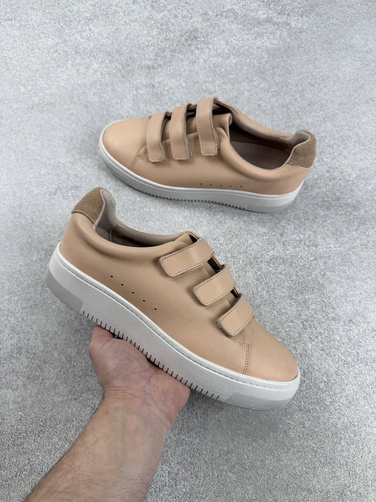 Sandro Sandro Velcro Leather Sneakers Size 40 Size US 10 / IT 40 - 7 Thumbnail