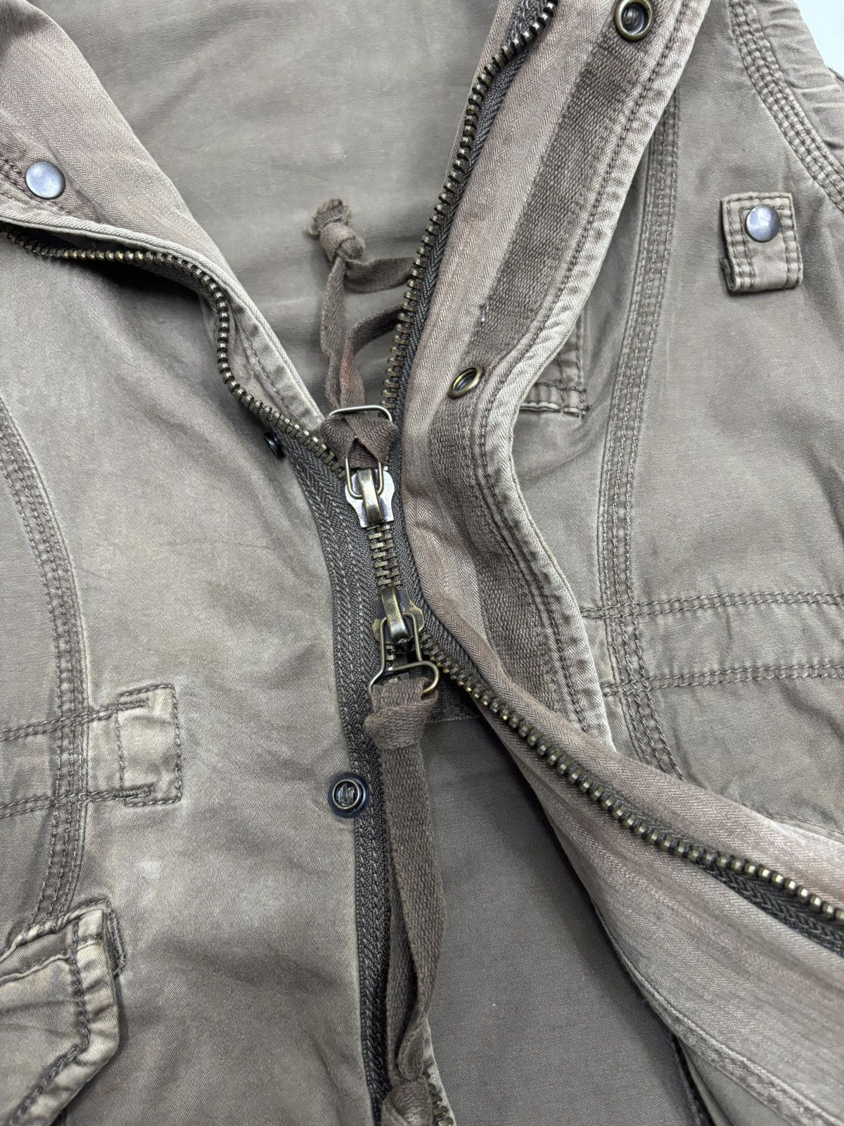 GOA BONO HOODED VEST JACKET