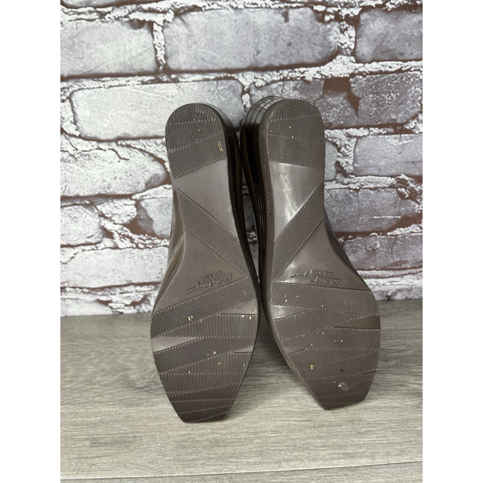 Salvatore Ferragamo Salvatore Ferragamo Brown Patent Leather Pump Wedges Shoes W Size US 7.5 / IT 37.5 - 23 Thumbnail