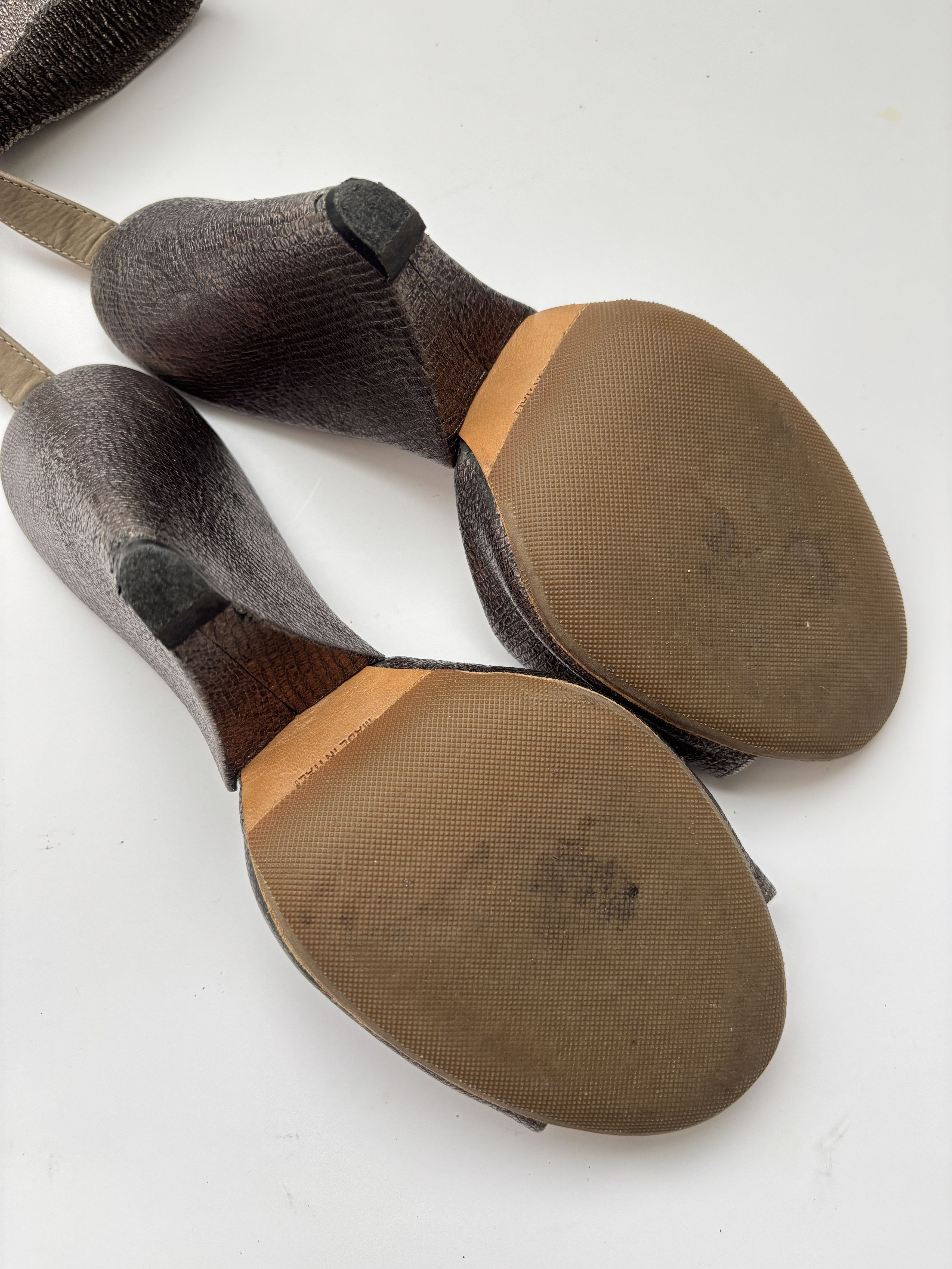 Maison Margiela ⚡️QUICK SALE⚡️Maison Margiela Bronze Open Toed Heels Size US 5.5 / IT 35.5 - 7 Thumbnail