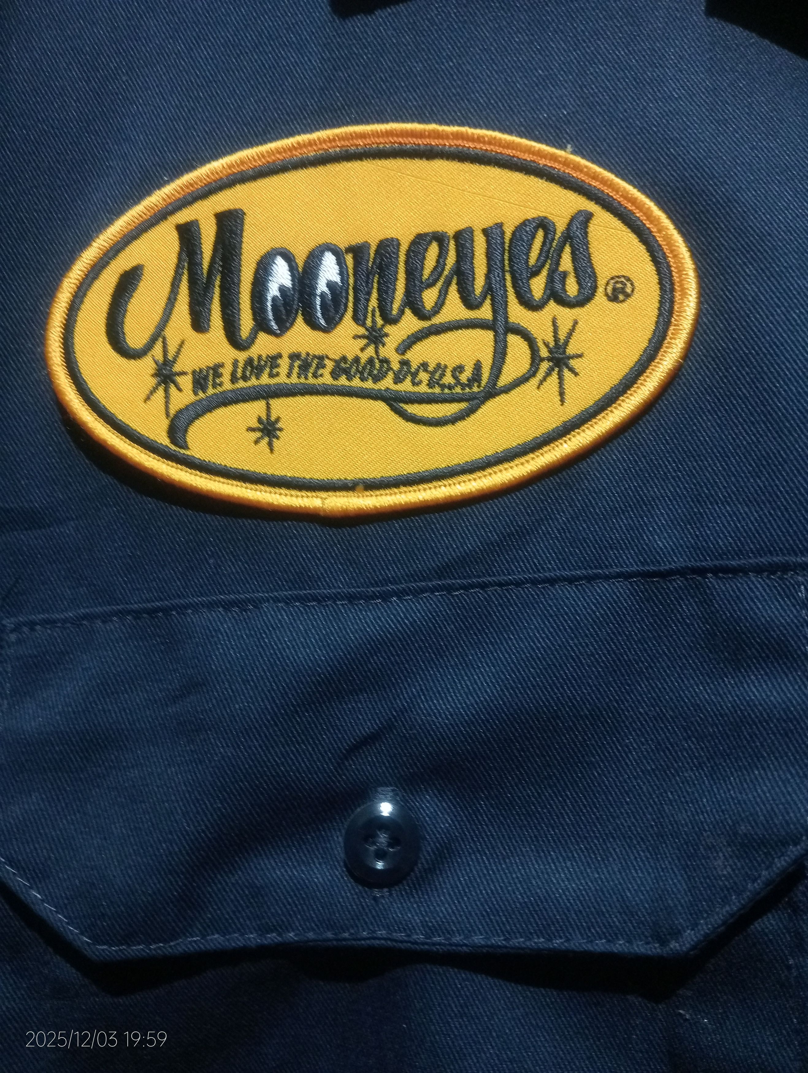 Dickies Vintage Dickies Icons X Mooneyes Work Shirt Very Rare Size US L / EU 52-54 / 3 - 6 Thumbnail
