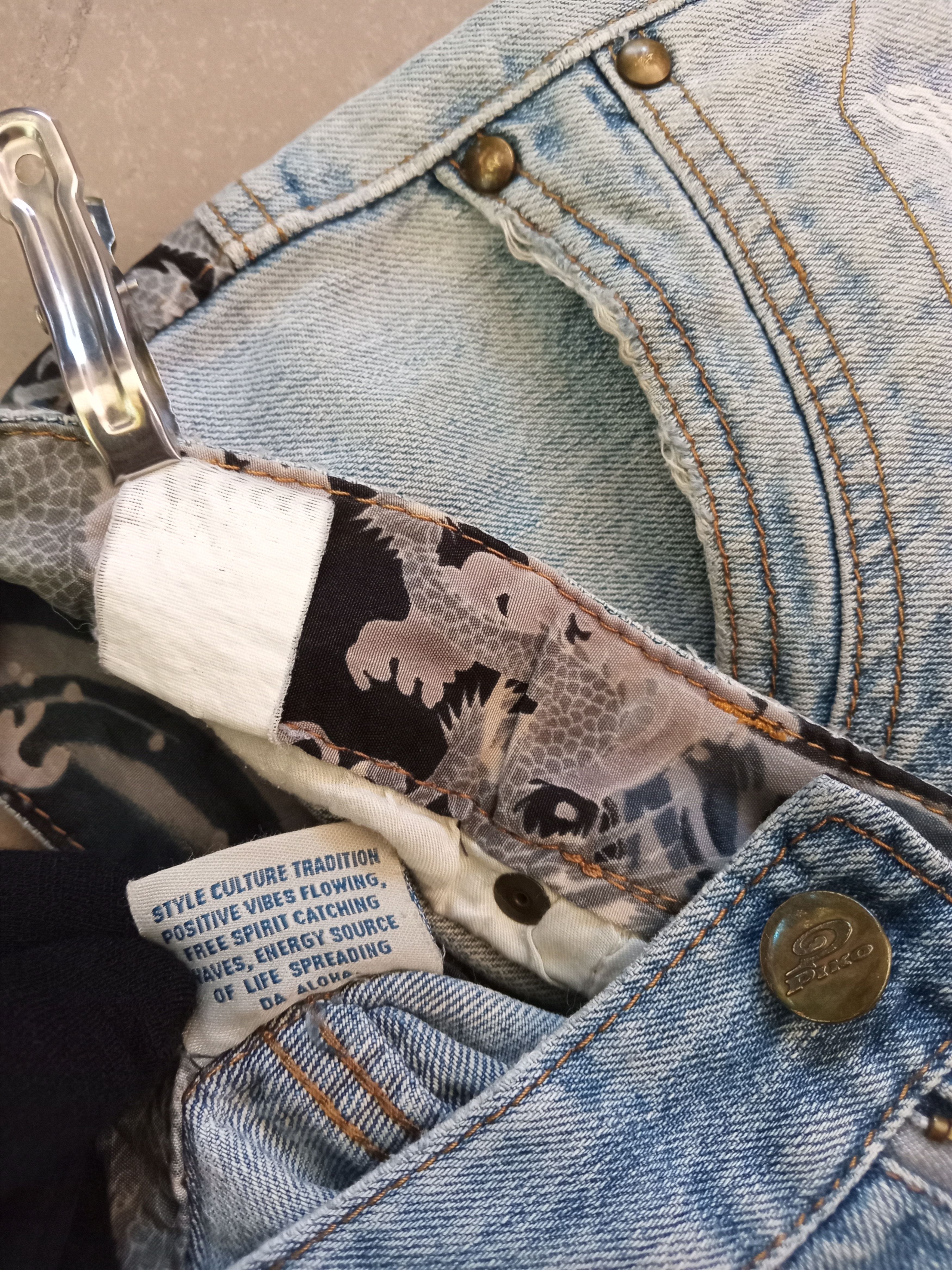 If Six Was Nine × Japanese Brand Vintage💥PIKO Sukajan Brand Light Blue Wash Jeans Size US 32 / EU 48 - 7 Thumbnail