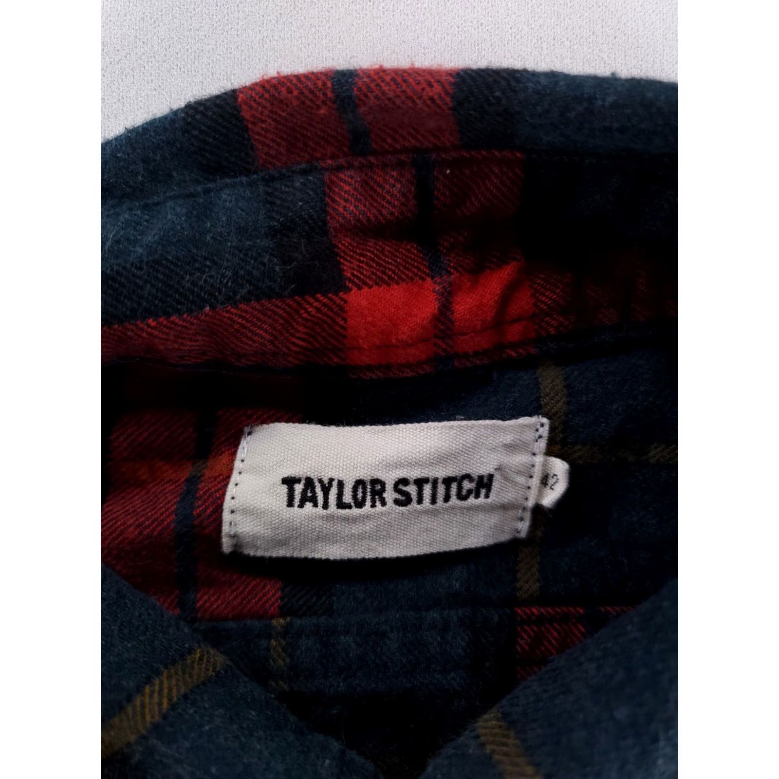 Taylor Stitch Taylor Stitch Flannel Shirt Button Up Long Sleeve Plaid Red Green Mens 42 Multicolor Regular Long Sleeve Mens 42 Size US XL / EU 56 / 4 - 3 Thumbnail