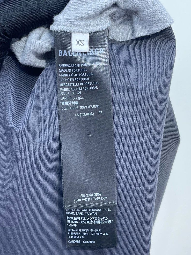 Balenciaga Balenciaga Fake two old irregularly long vests. Size XS / US 0-2 / IT 36-38 - 8 Thumbnail