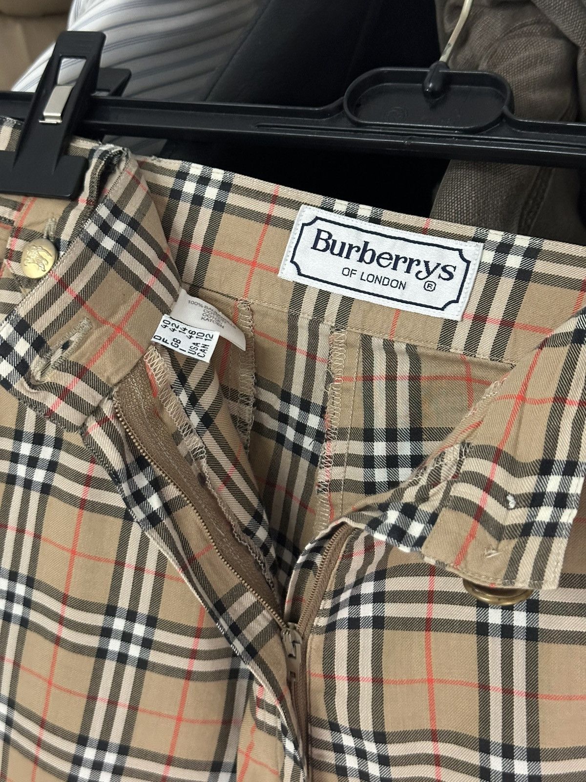 Burberry × Vintage 90s Burberrys Vintage Baggy Shorts Size US 31 - 7 Thumbnail