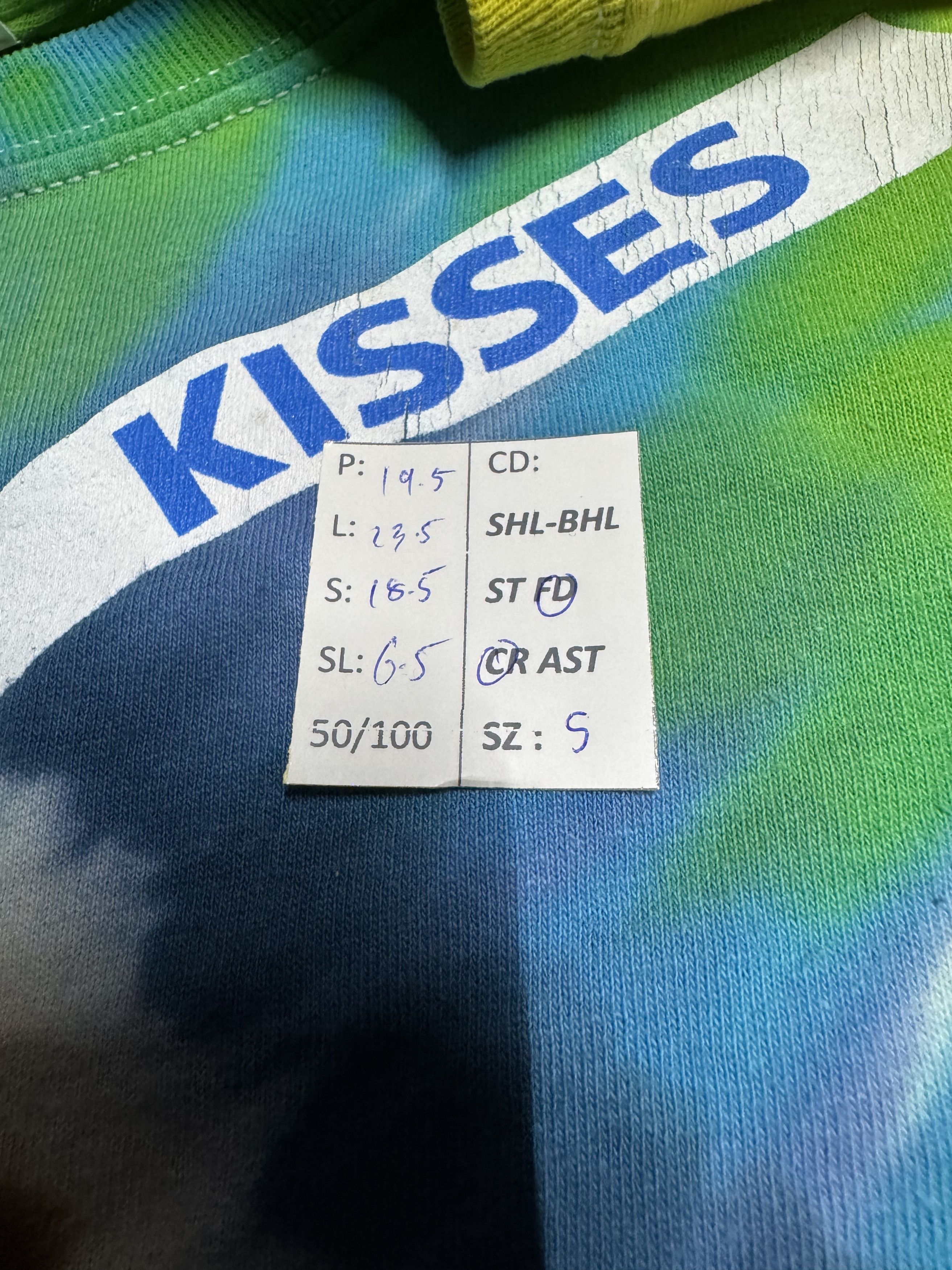 Chocolate VINTAGE HERSHEY'S KISSES TIE DYE TEE CHOCOLATE CUTE RARE Size US S / EU 44-46 / 1 - 8 Thumbnail