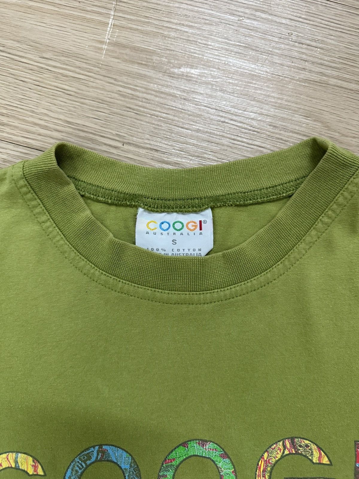 Coogi × Vintage Rare And Beautiful Vintage Coogi Australia Spell Out Tee Size US S / EU 44-46 / 1 - 4 Thumbnail