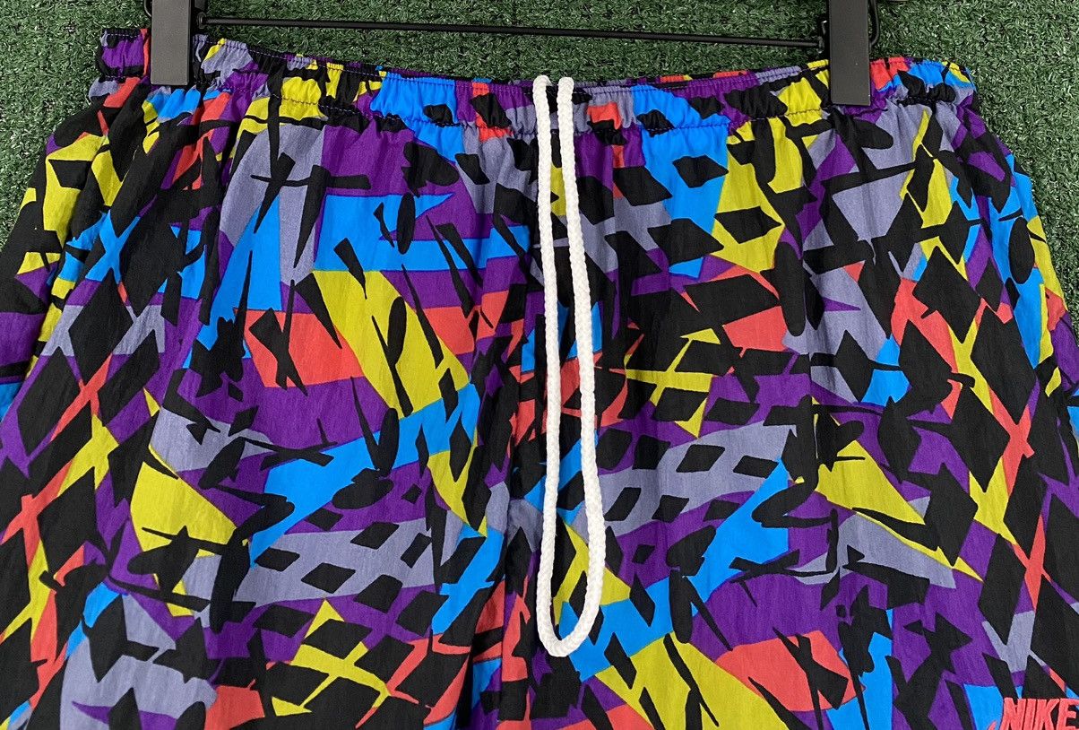Nike VTG 90’s Nike Spellout Lined Sprinter Shorts Mens Medium Size US 34 / EU 50 - 3 Thumbnail