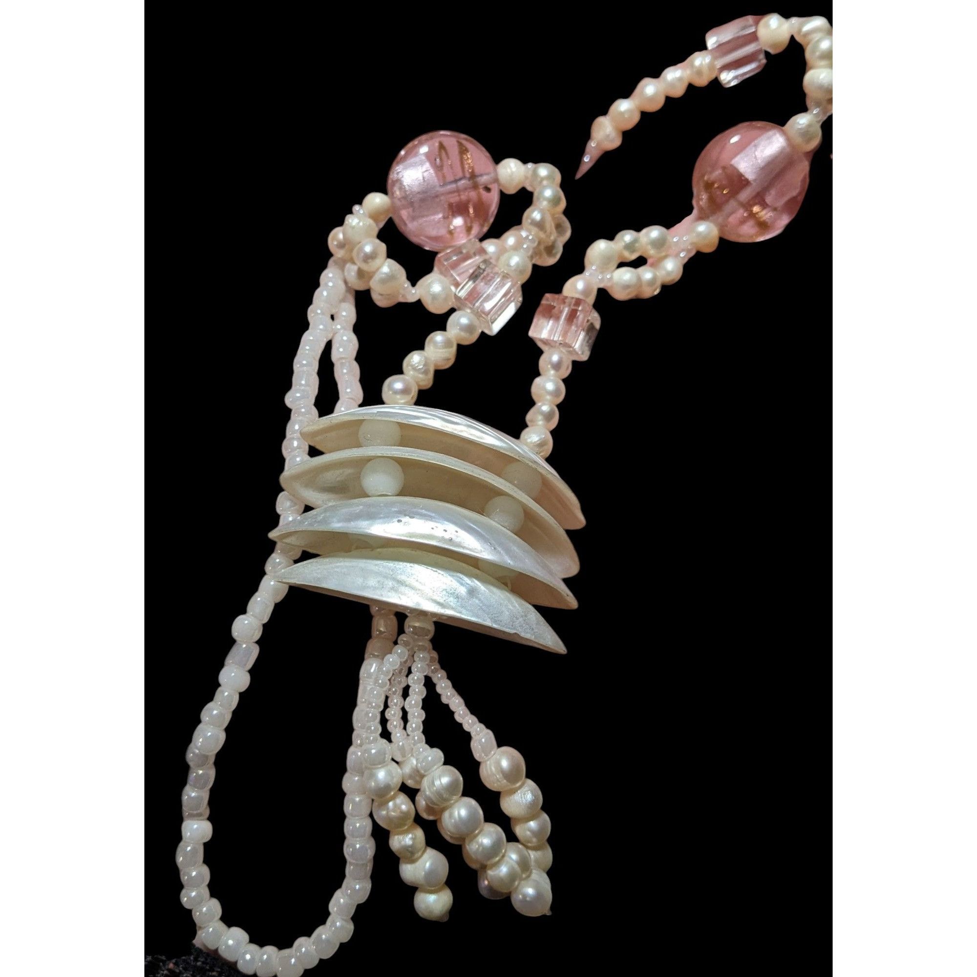 Other Vintage Pearl Shell Beaded Chandelier Necklace Size ONE SIZE - 7 Thumbnail
