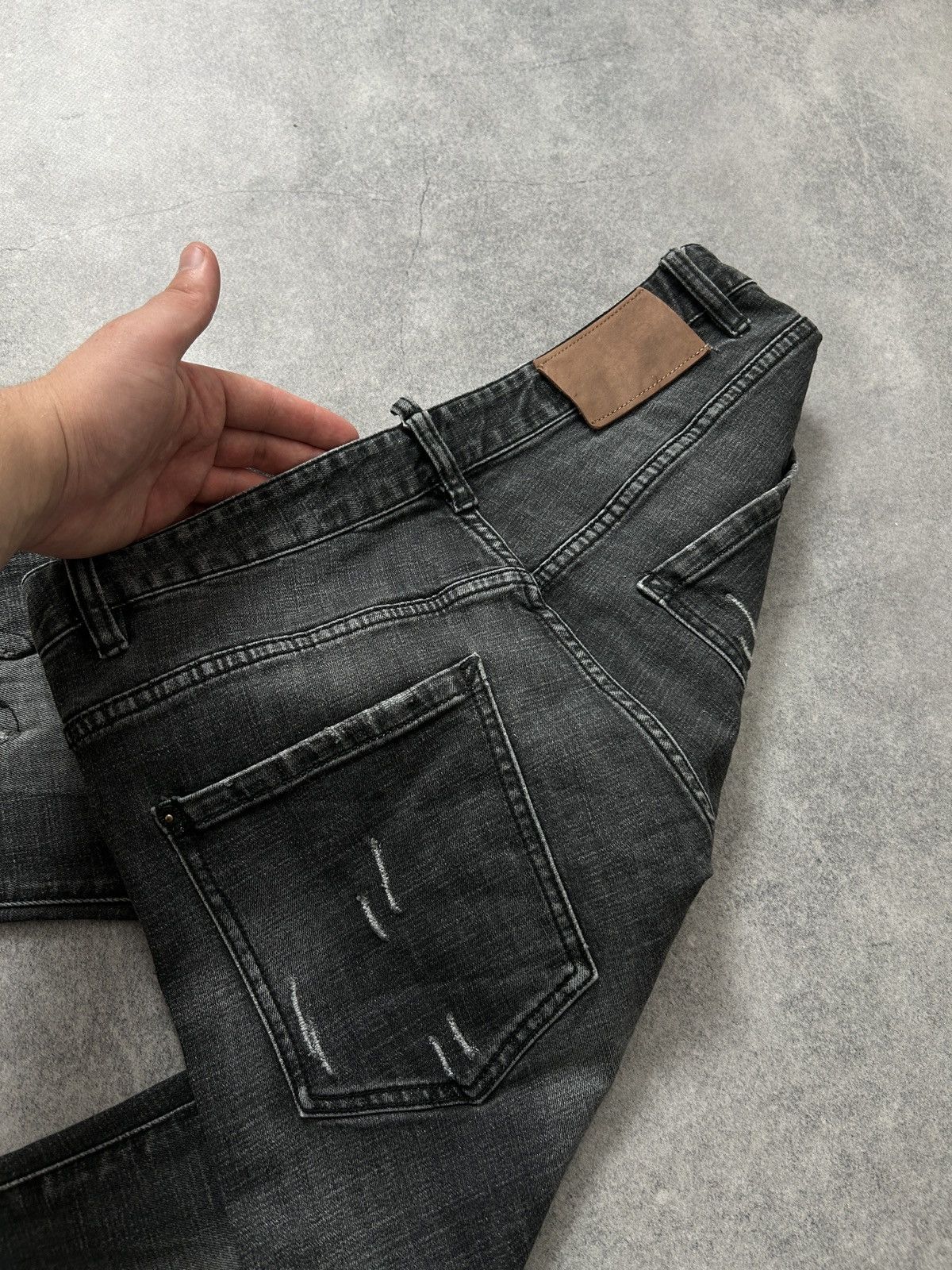 Dsquared2 Dsquared2 skinny distressed black denim jeans Size US 32 / EU 48 - 6 Thumbnail