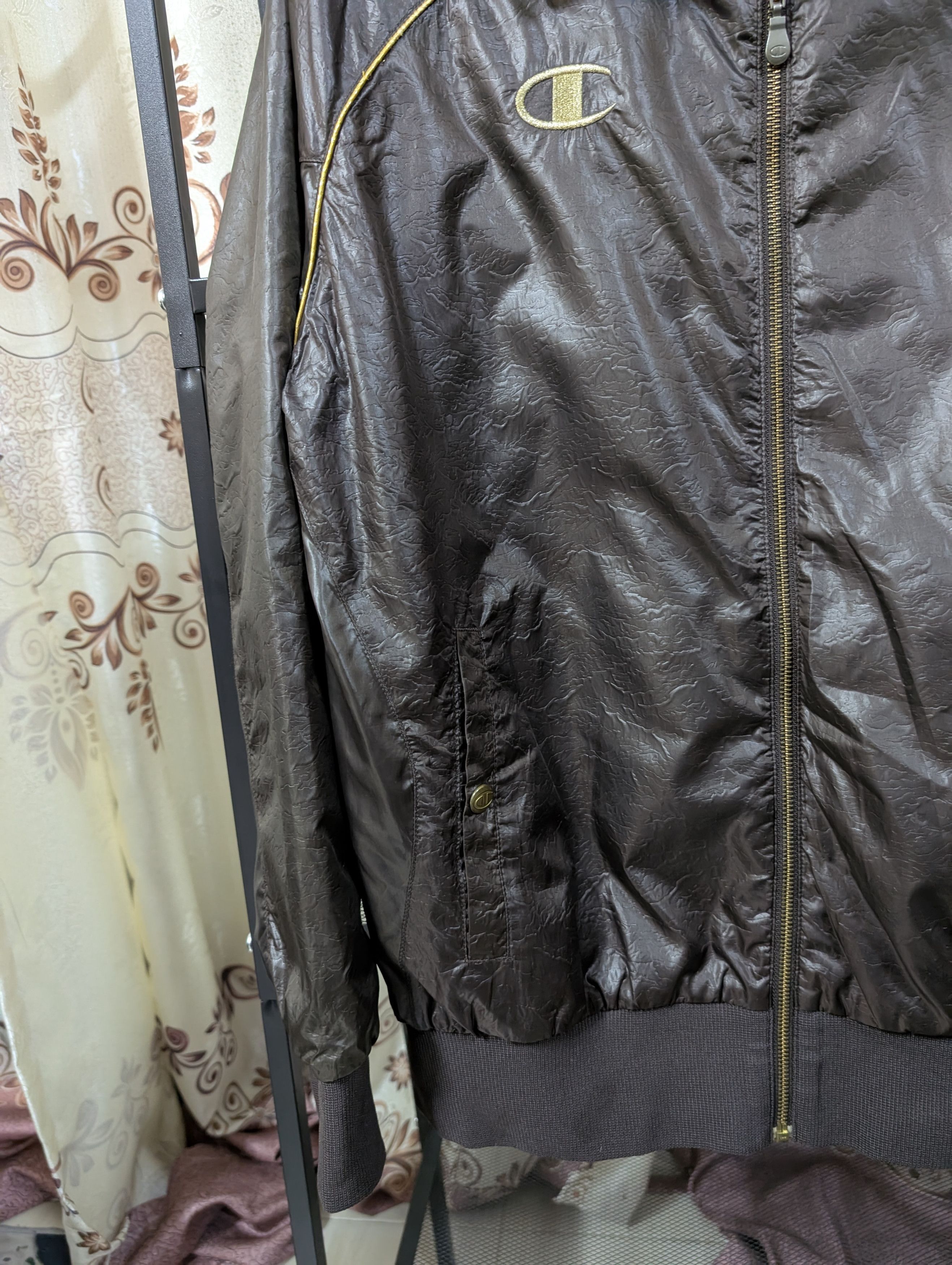 Vintage Champion Men's Full Zip Windbreaker Jacket