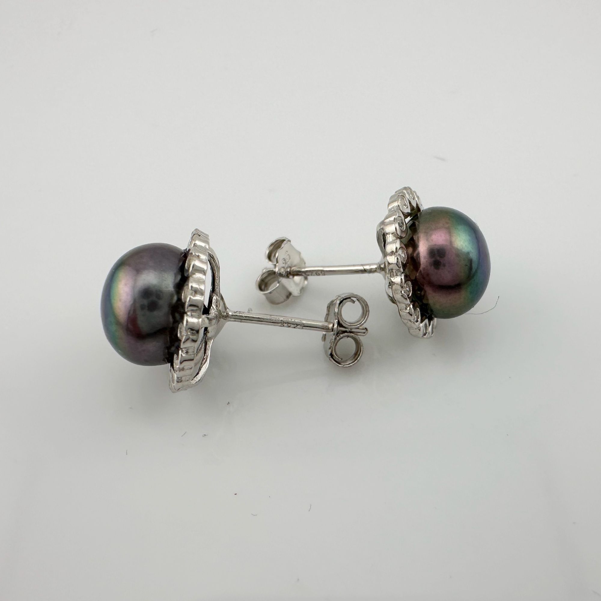 Other Peacock Pearl Halo Stud Earrings Size ONE SIZE - 6 Thumbnail