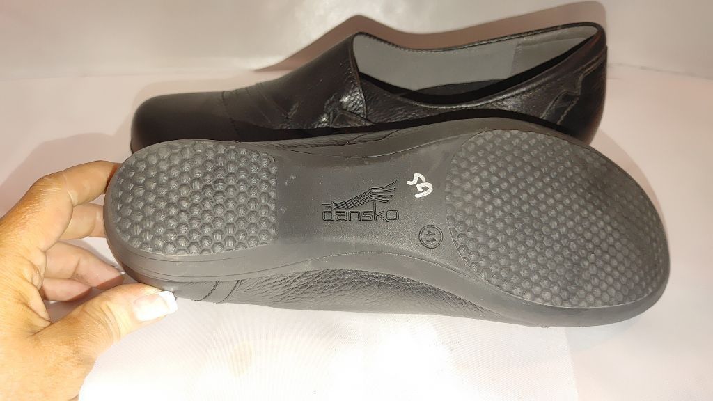 Dansko Dansko Franny Leather Slip On Size 41 NWOT Size US 10.5 / IT 40.5 - 8 Thumbnail