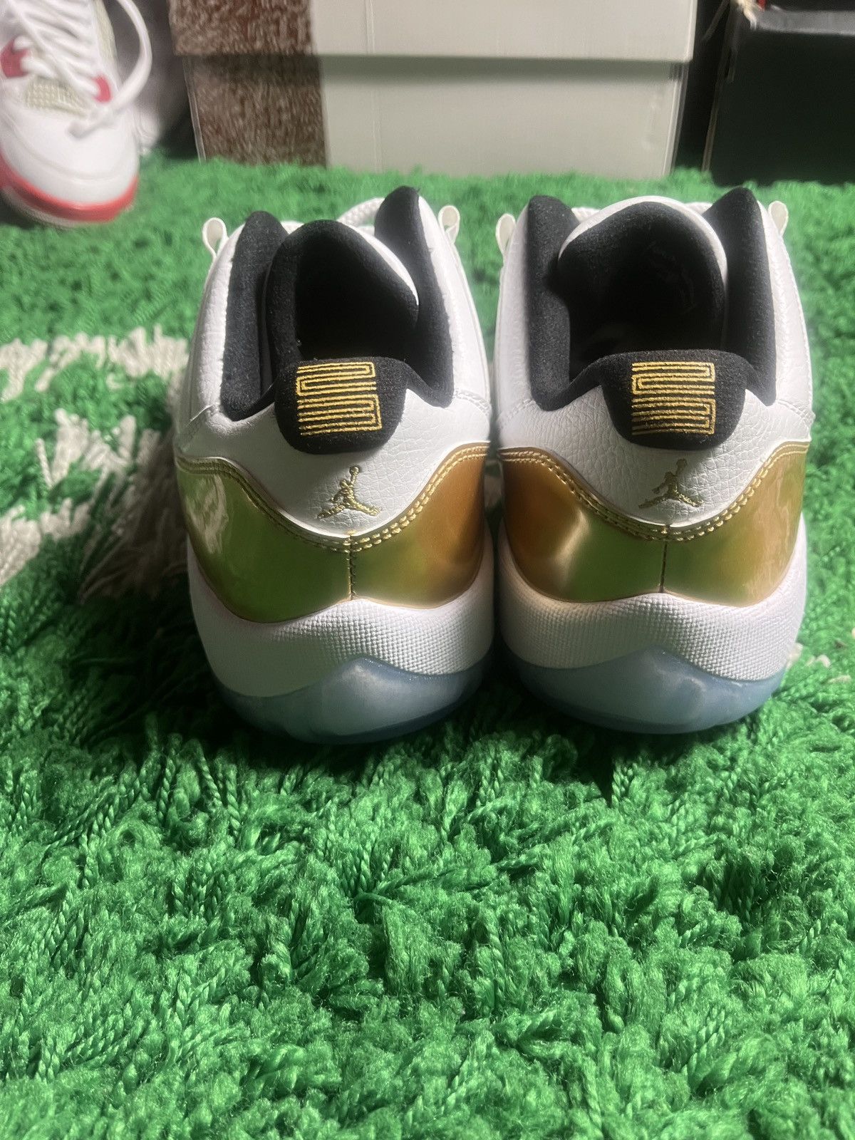 Jordan Brand Jordan 11 Low Closing Ceremony Size US 8.5 / EU 41-42 - 10 Thumbnail