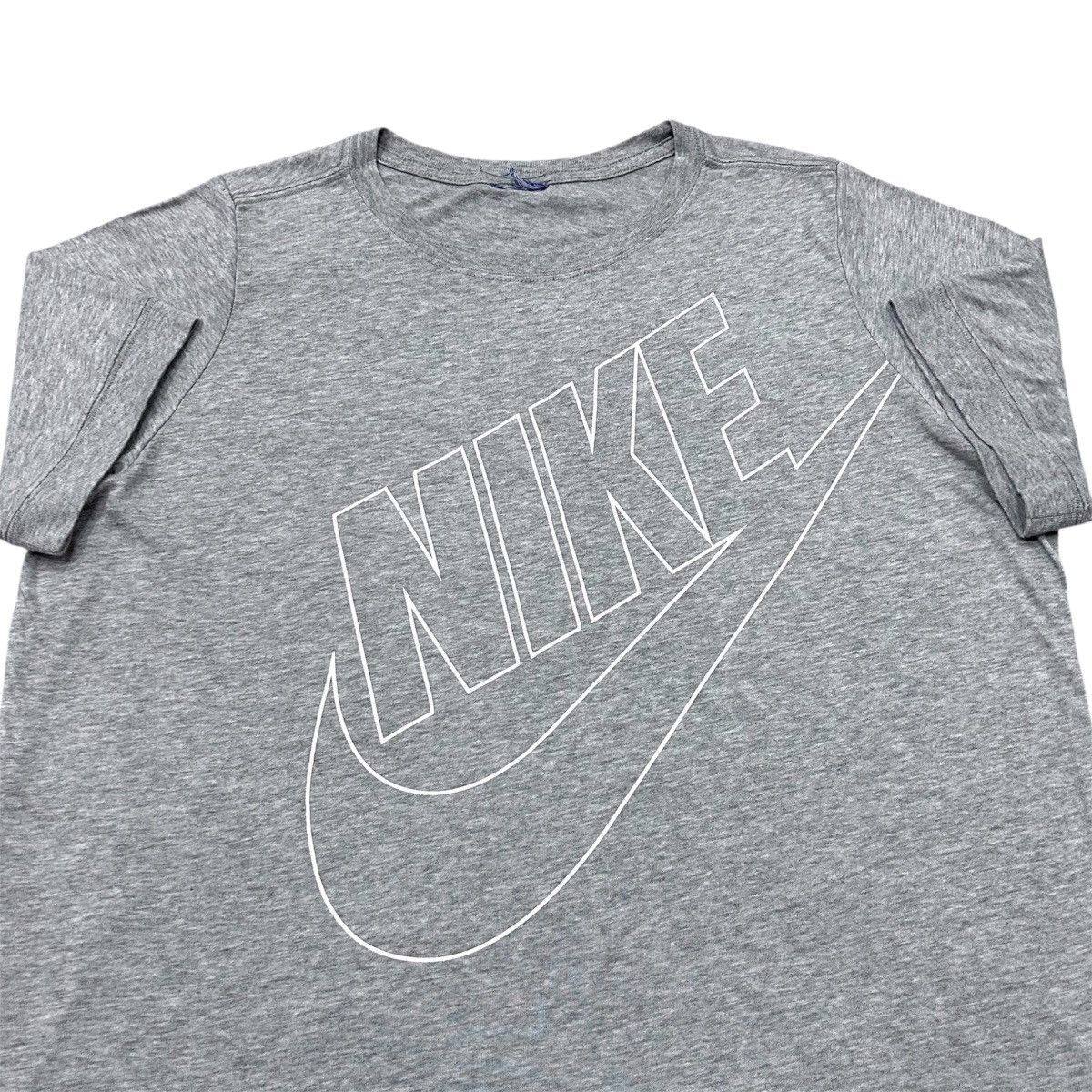Nike Nike Swoosh Logo Grey OVP Tshirt Size US M / EU 48-50 / 2 - 2 Thumbnail