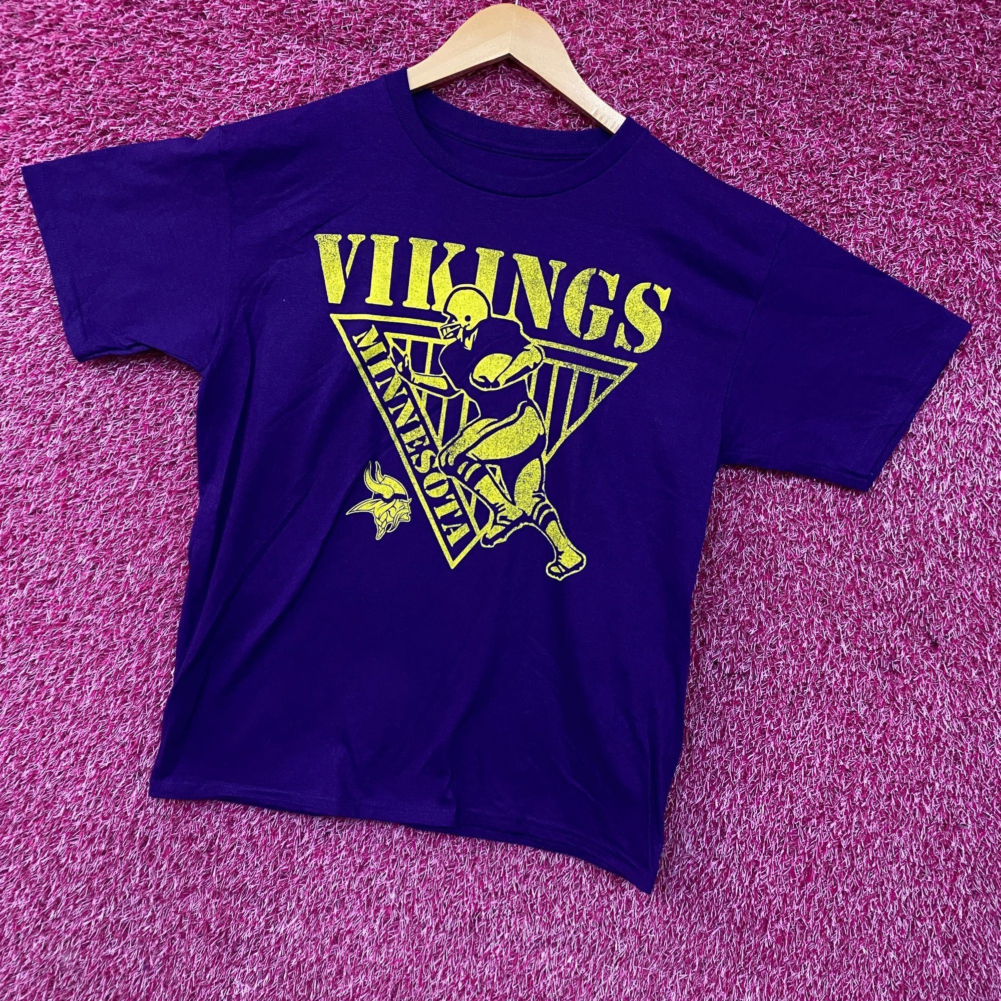 NFL NFL Minnesota Vikings Vintage Style Graphic T-Shirt XL Size US XL / EU 56 / 4 - 2 Thumbnail