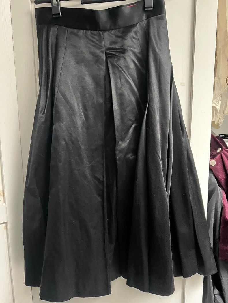 Vivienne Westwood Vivienne Westwood size2 A thick silk cotton skirt Size 28" / US 6 / IT 42 - 1 Thumbnail