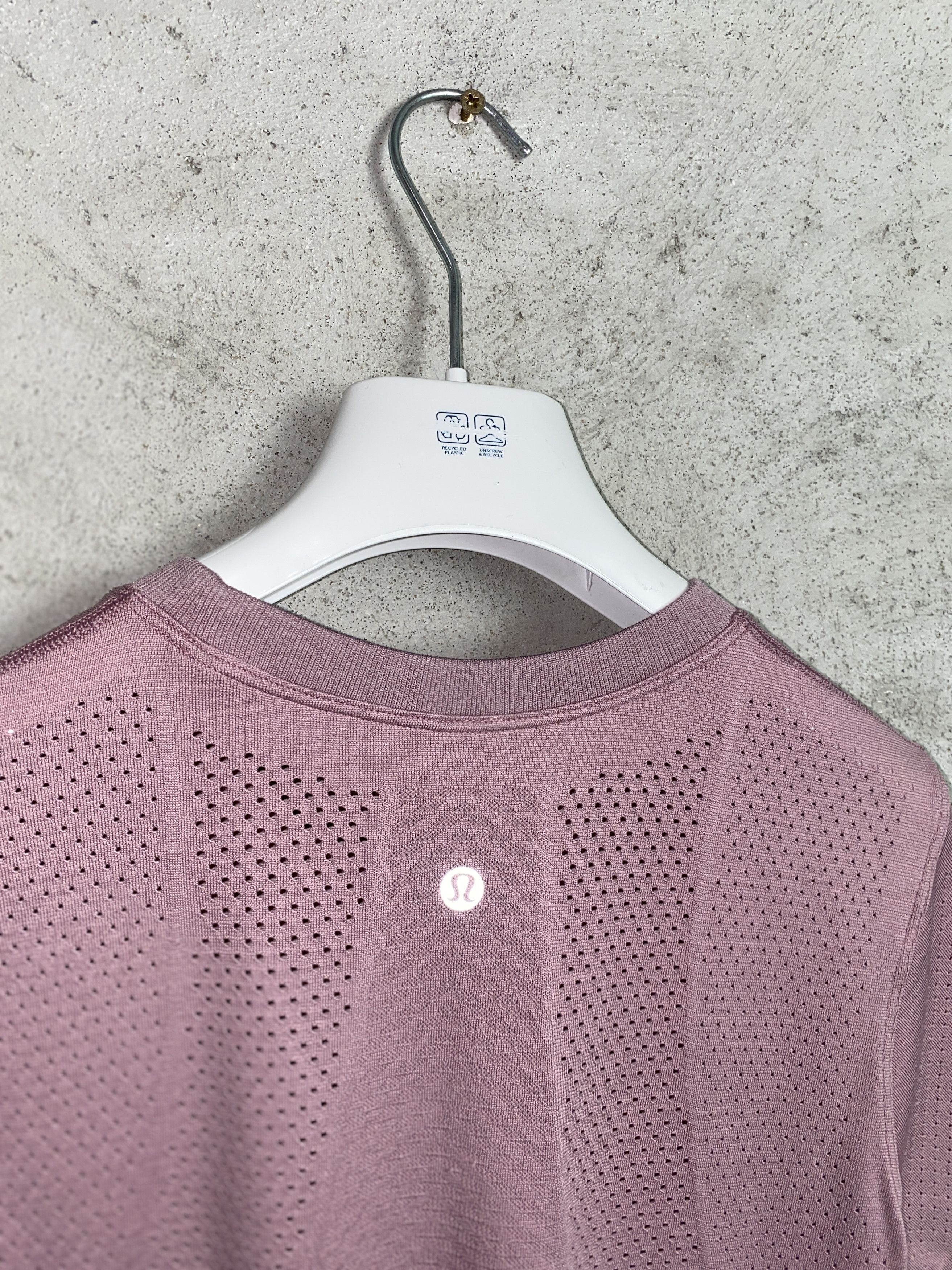Lululemon Lululemon t-shirt tee sport gym pilates yoga Size M / US 6-8 / IT 42-44 - 6 Thumbnail