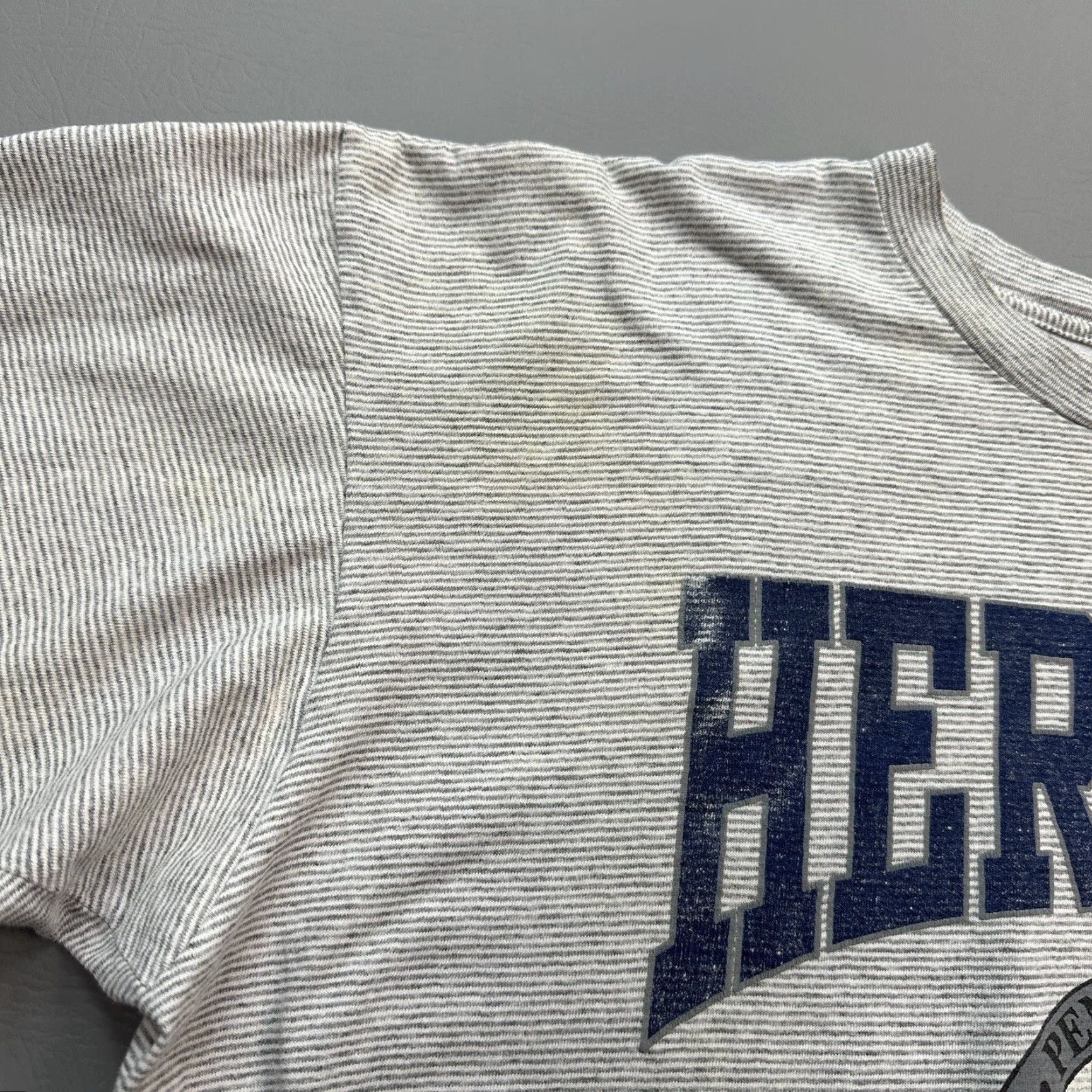 Vintage Vintage Hershey Pennsylvania Shirt Mens 2XL Gray Striped Vacation 90s Shirt Mens 2XL Gray Striped Vintage Hershey Pennsylvania 90s Mens Shirt Size US XXL / EU 58 / 5 - 3 Thumbnail
