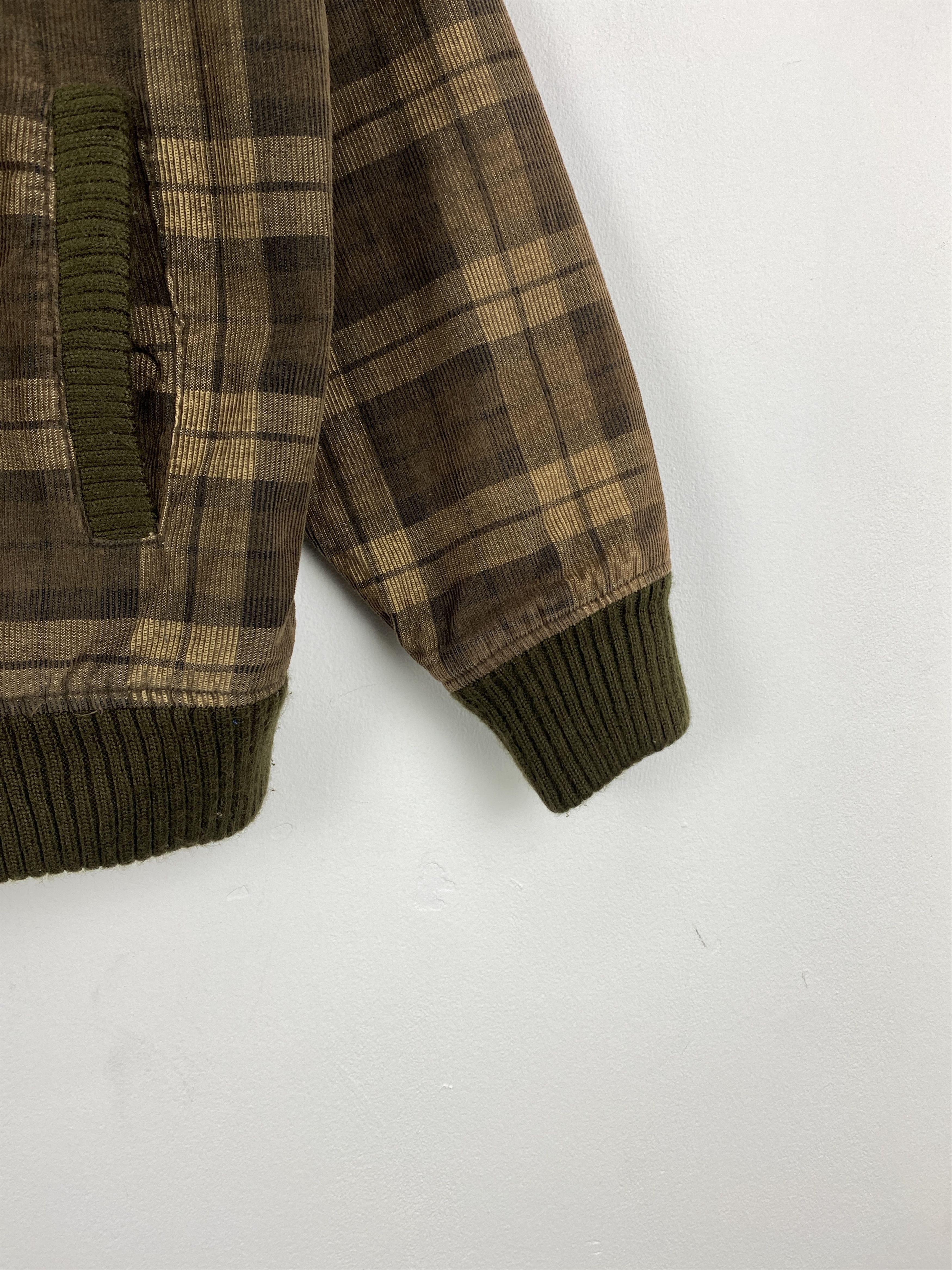 Vintage × Woolrich Woolen Mills Vintage Woolrich Checkered Bomber Style Zipper Jacket Size US L / EU 52-54 / 3 - 4 Thumbnail