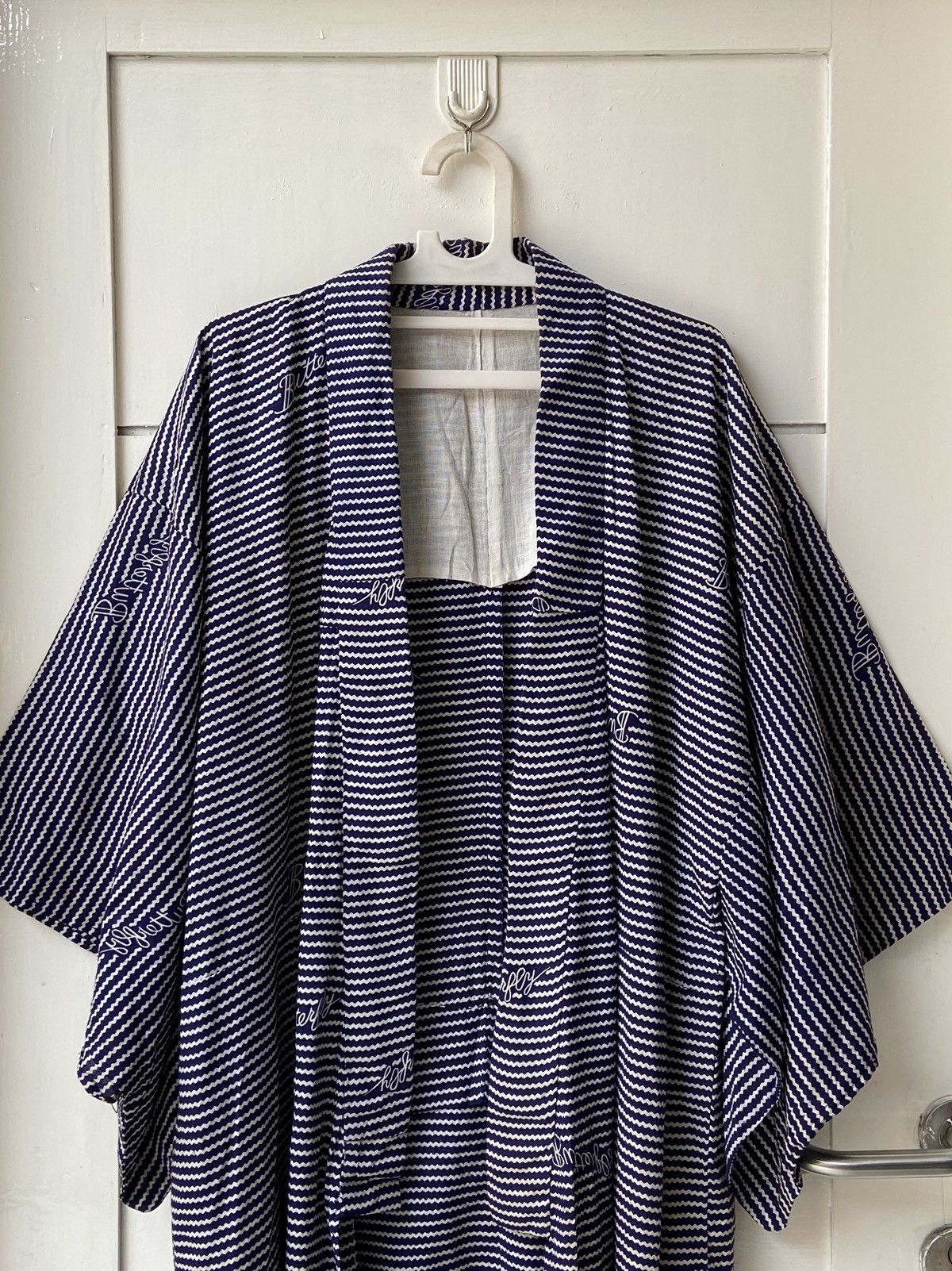 Designer × Japanese Brand BUTTERFLY Motive Kimono Size US M / EU 48-50 / 2 - 8 Thumbnail