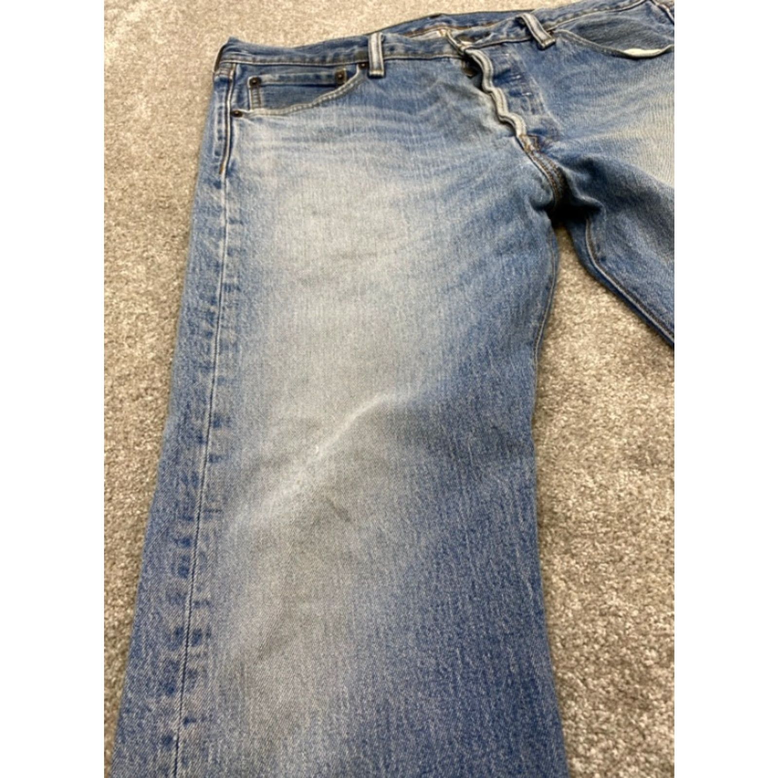 Levi's Levi's 501 Jeans Men 34x30 Blue Denim Button Fly Straight Levi'S 501 Series Regular 5-Pocket Denim Cotton Jeans Mens Size US 34 / EU 50 - 4 Thumbnail