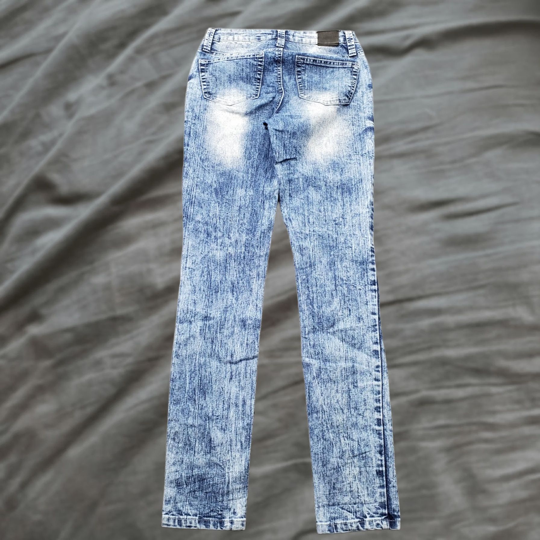 Vintage Rampage Jeans Womens 3 Denim Stretch Acid Wash Skinny Leg Casual Streetwear Womens Size 3 Blue Denim 26x30 5-Pocket Size 26" / US 2 / IT 38 - 1 Thumbnail