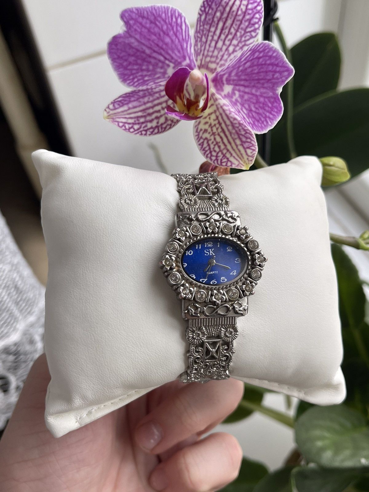 Hysteric Glamour Futuristic watch 00s Japanese style rare ladies bracelet Size ONE SIZE - 2 Thumbnail
