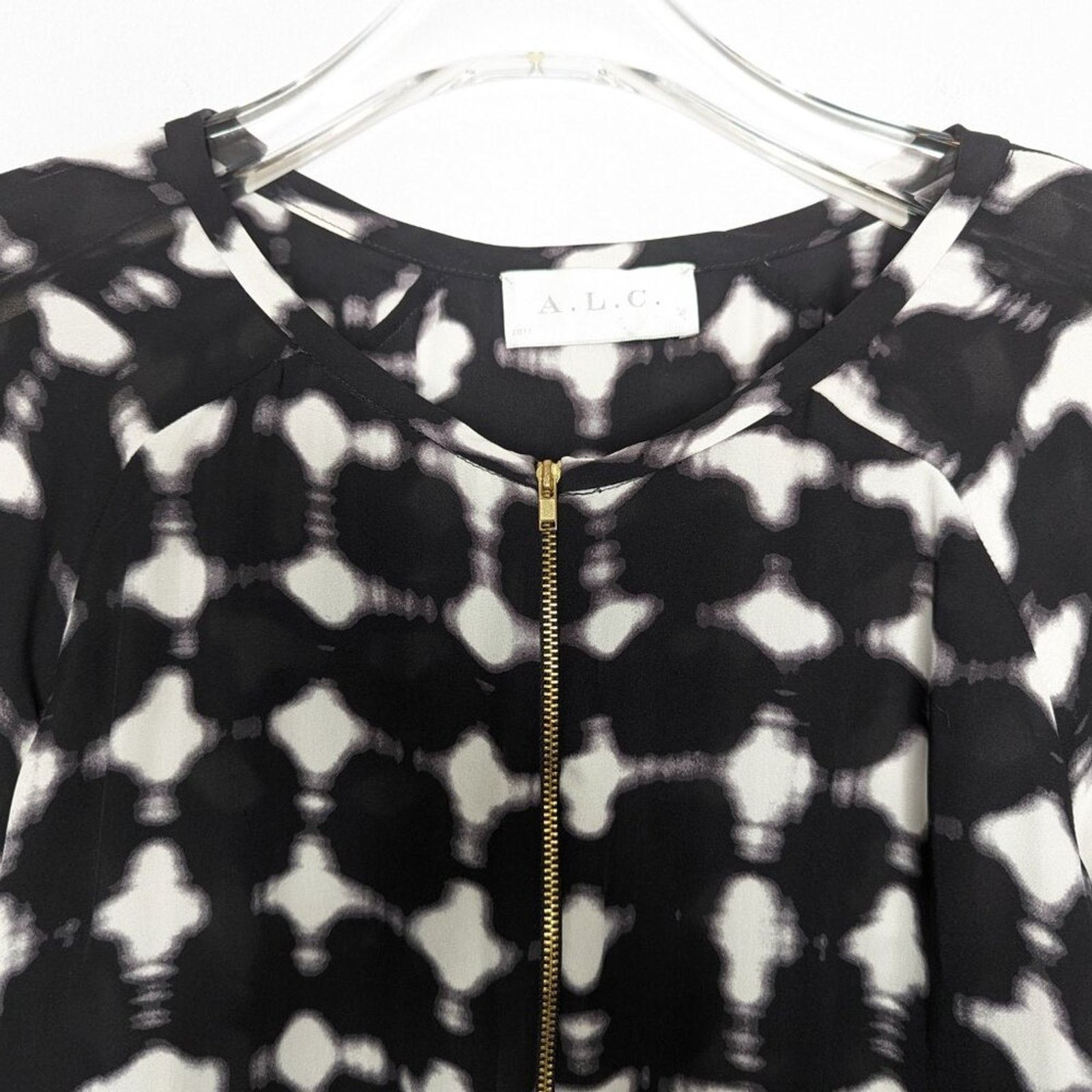 A.L.C. ALC Black White Tie Dyed Long Sleeve Silk Top Zip Neck XS Size XS / US 0-2 / IT 36-38 - 5 Thumbnail