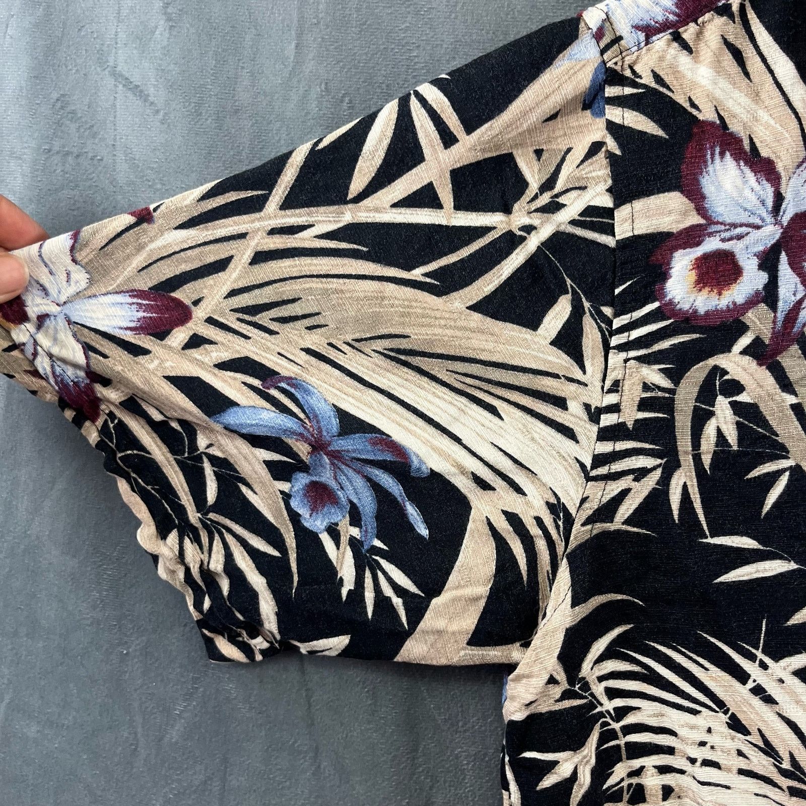 Other Club Avera Rayon Hawaiian Casual Shirt Hibiscus Floral XL Size US XL / EU 56 / 4 - 3 Thumbnail